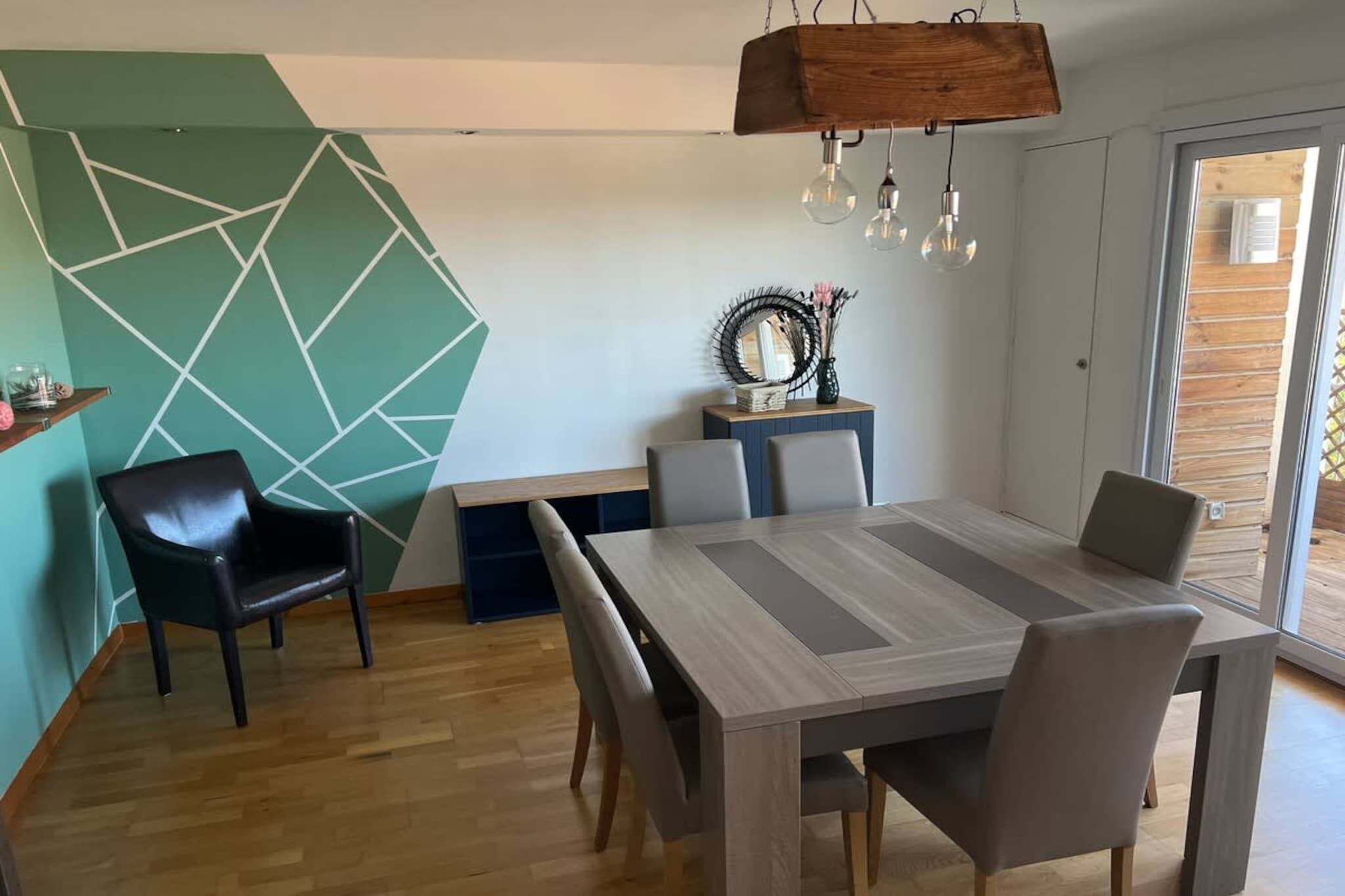 65 Apparemment fraîc-Salle à manger