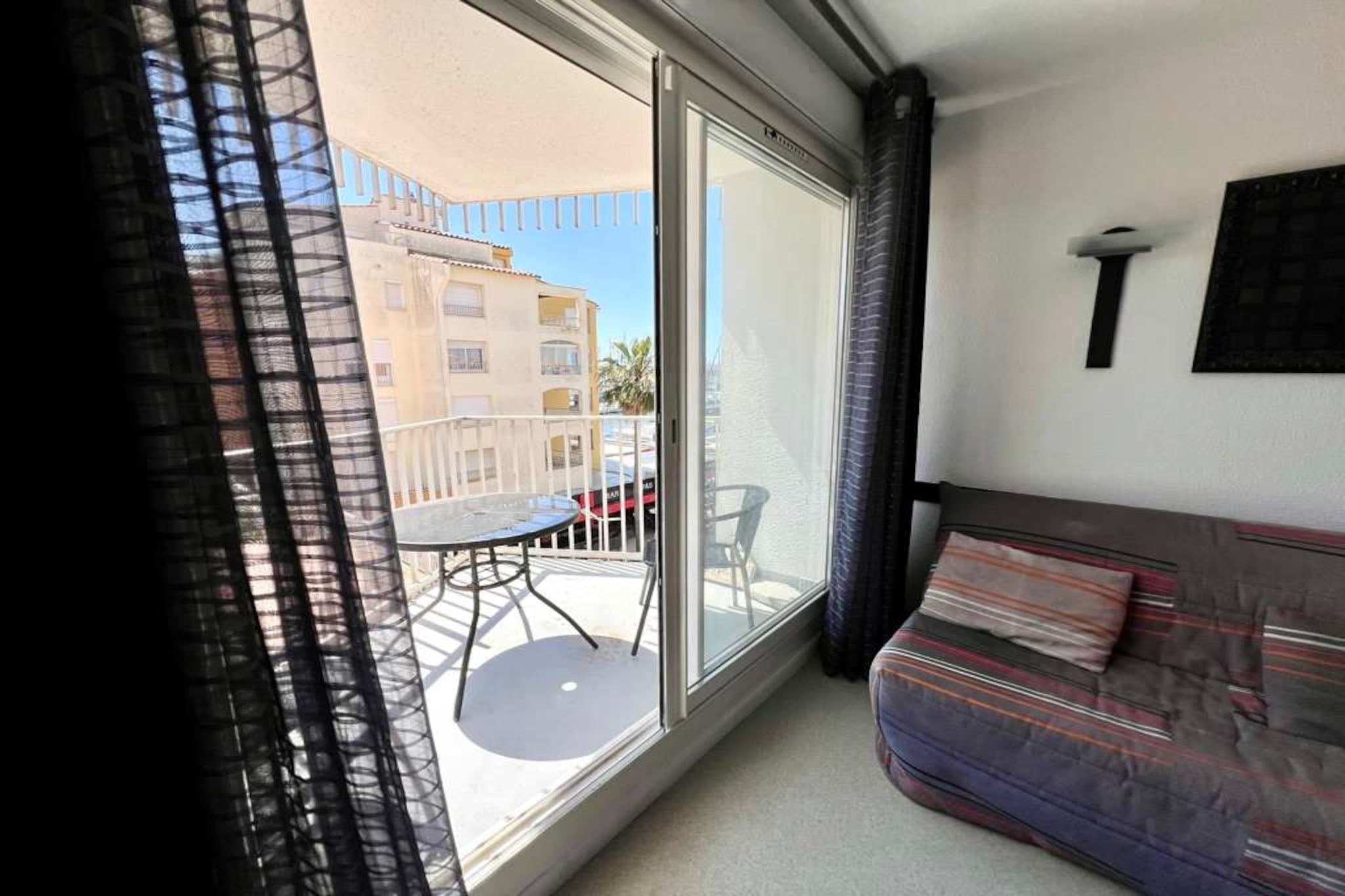 33 Le Nid du Port-Wohnzimmer