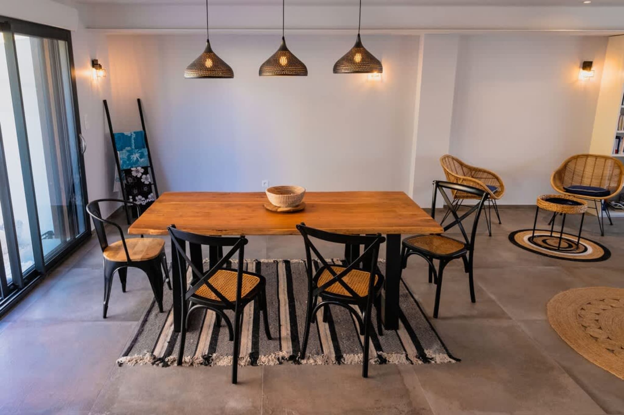 69 La Maison Bleue