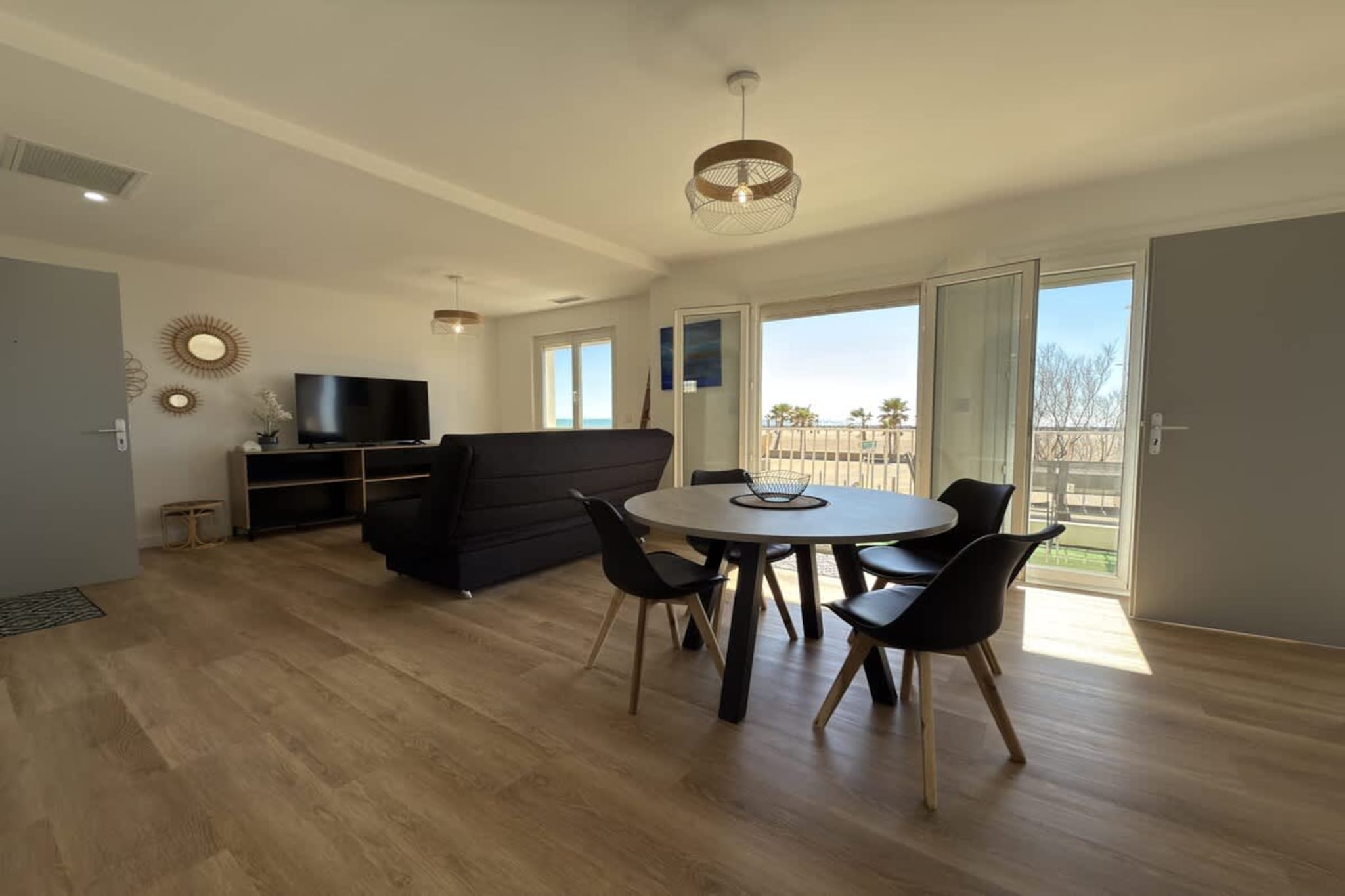 24 Balcon sur la Méd