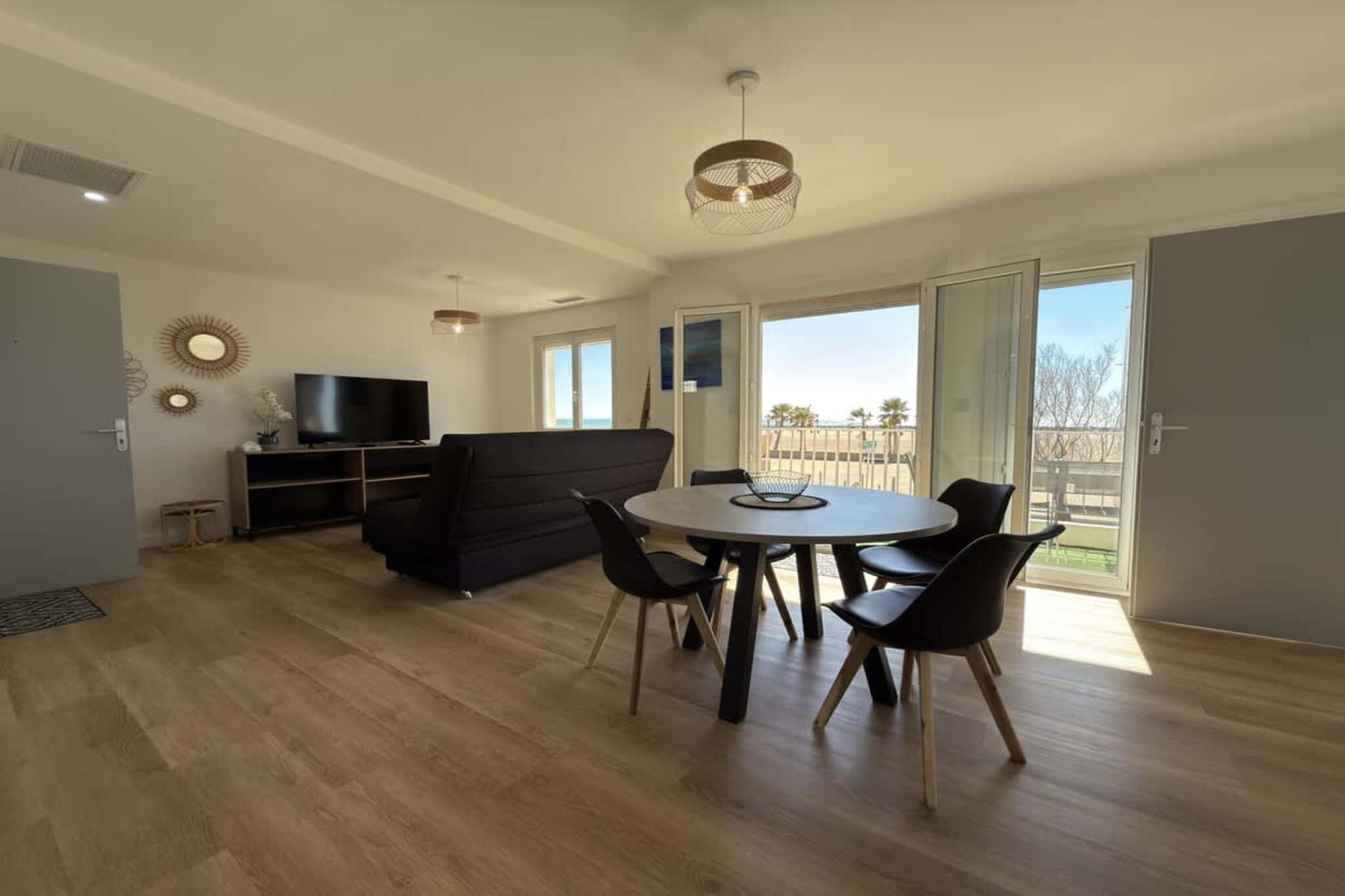 24 Balcon sur la Méd