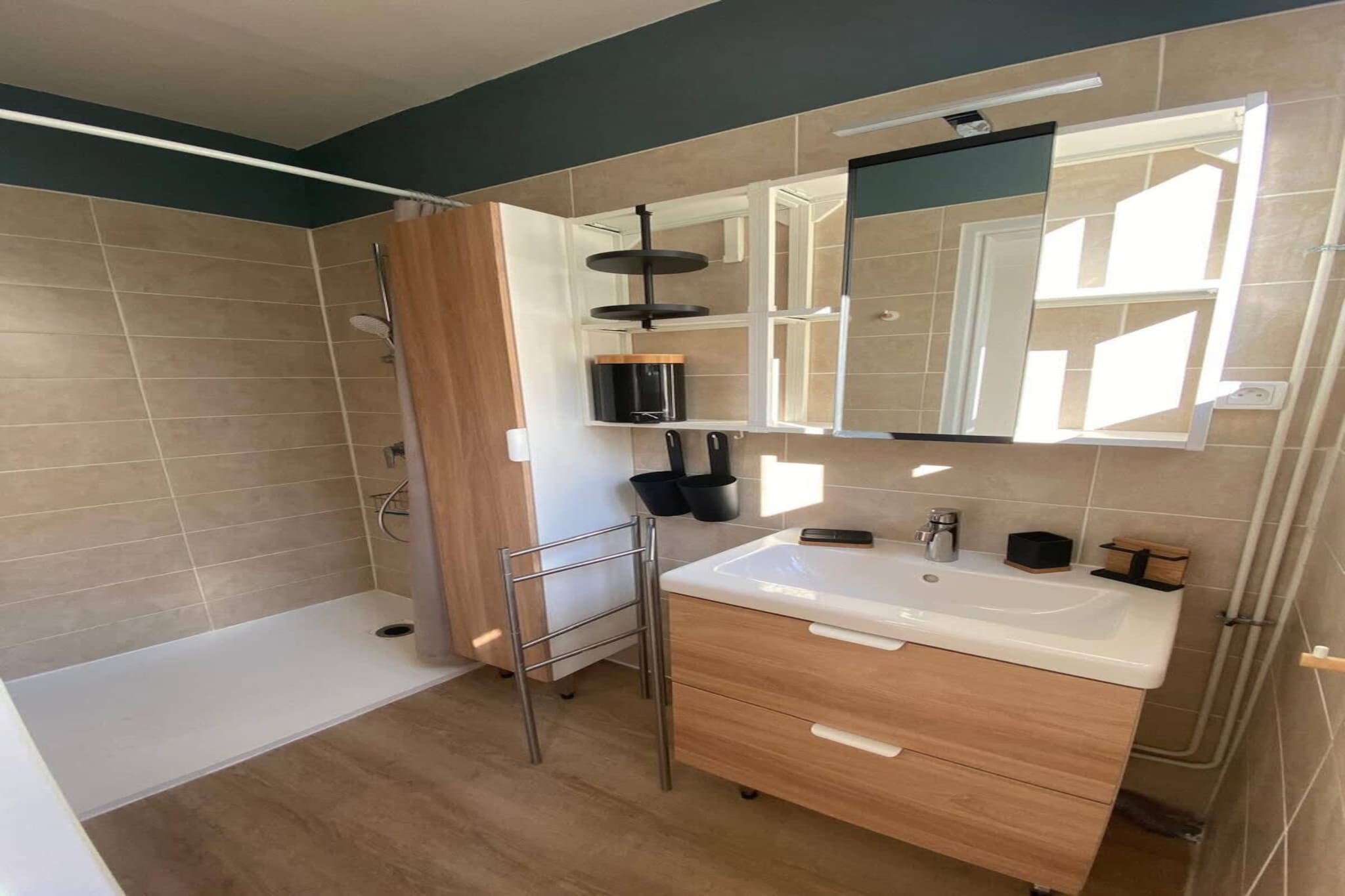 57 Testut-Badkamer