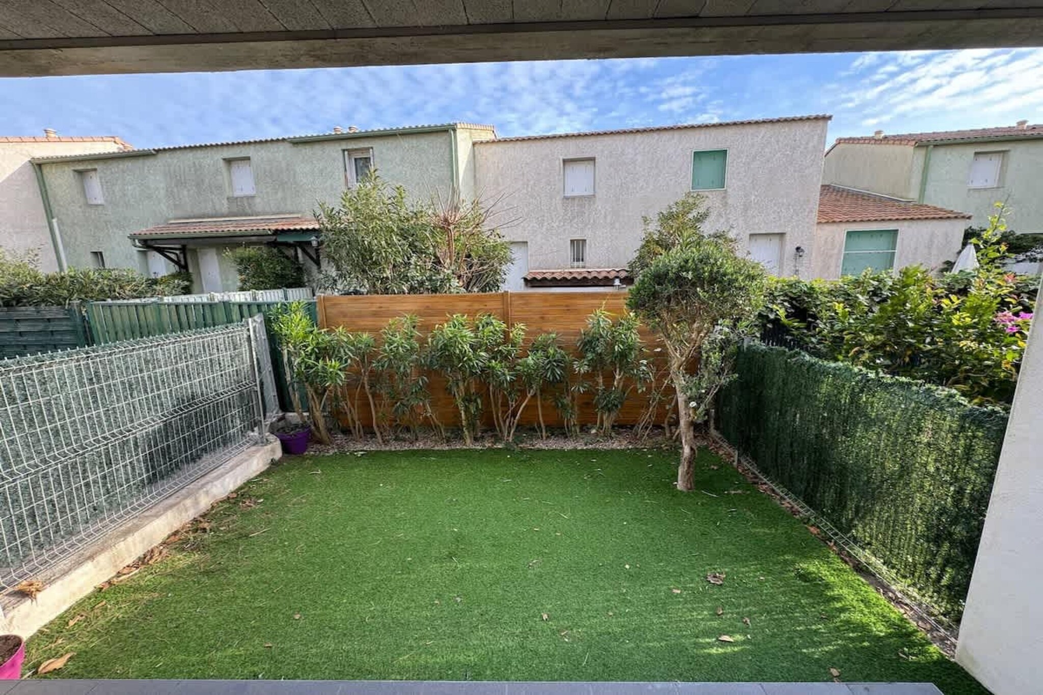 42 Valras Charme &-Tuinen zomer