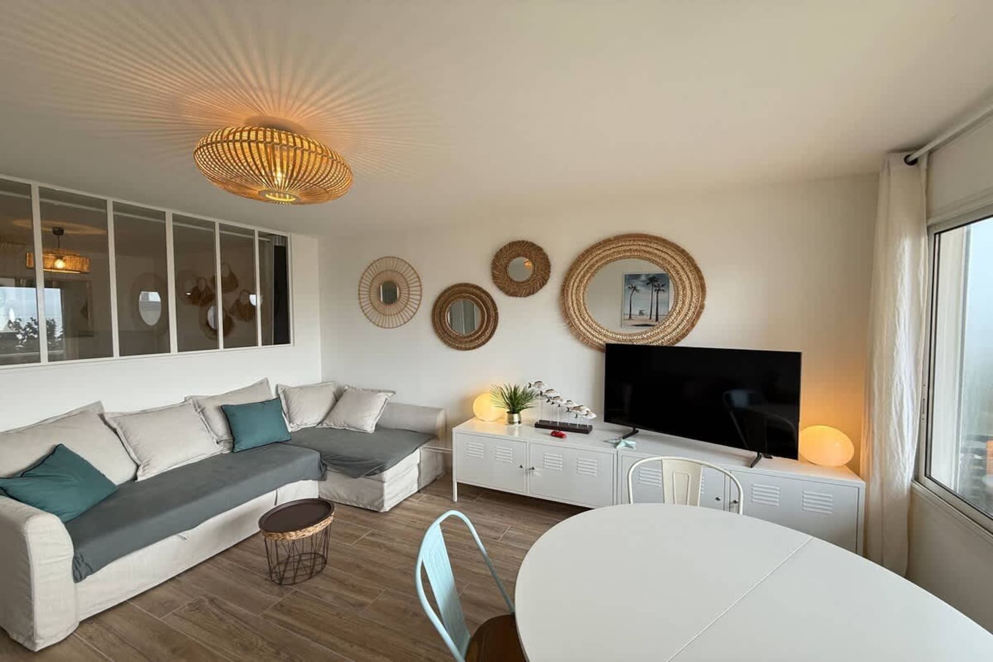 82 Vue Mer et Plage-Woonkamer