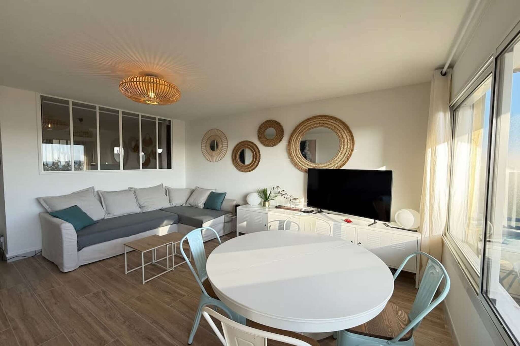 82 Vue Mer et Plage - Eetkamer