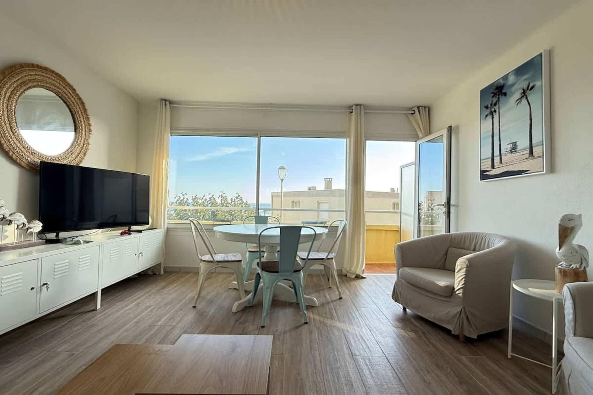 82 Vue Mer et Plage - Woonkamer