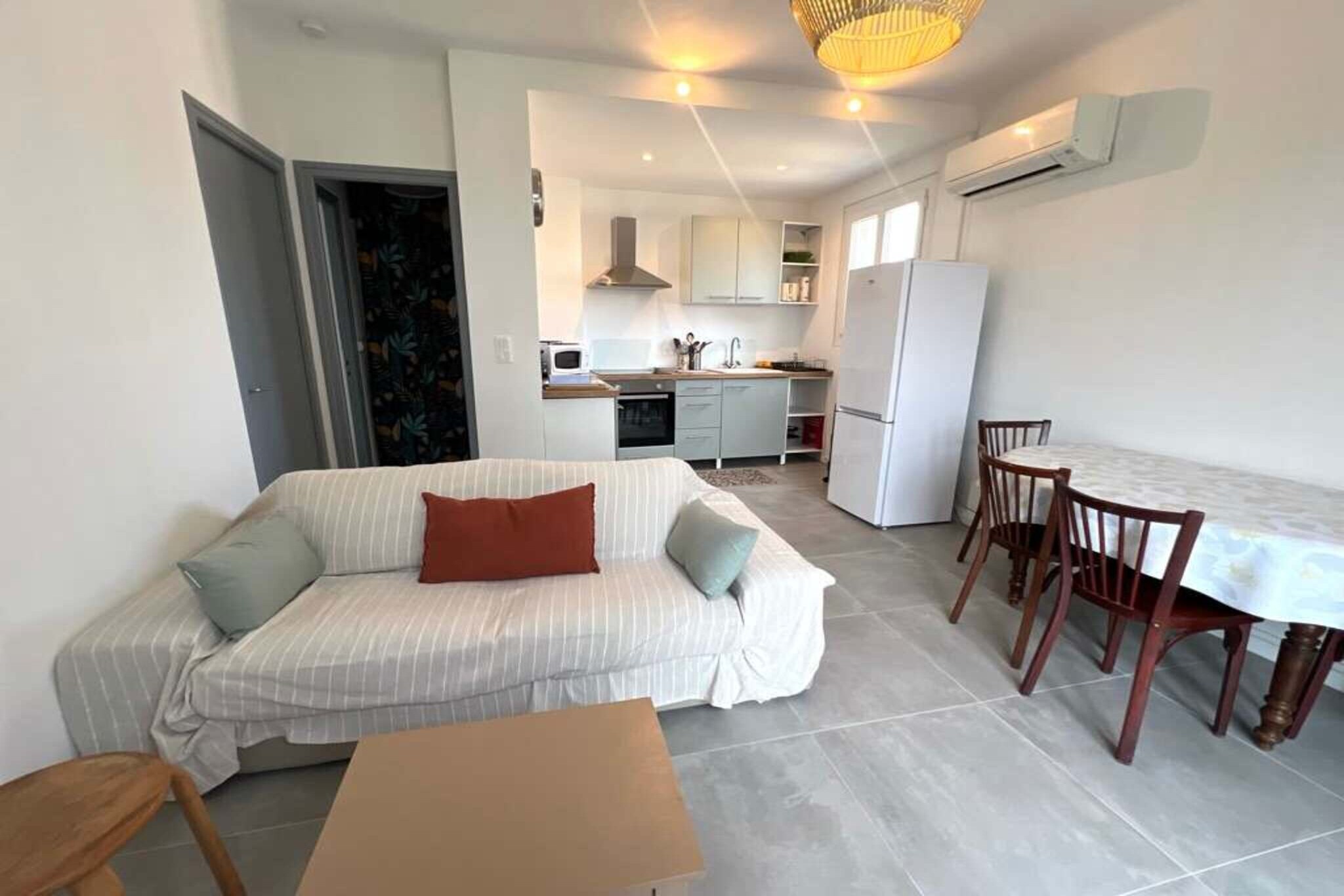 Family Nest with Patio Near the Beach