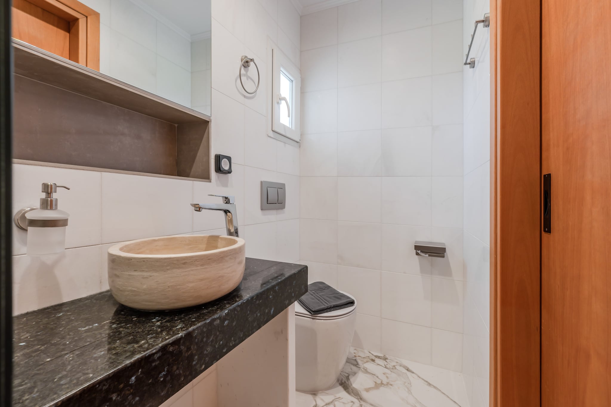 Varimpo Luxury Escape-Badkamer