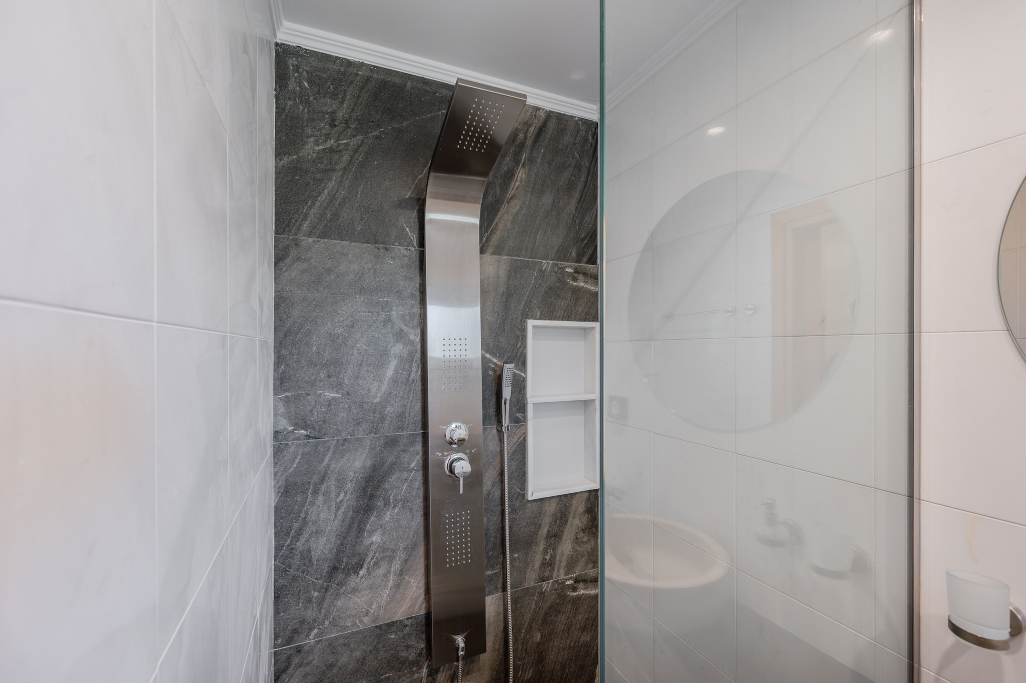 Varimpo Luxury Escape-Badkamer