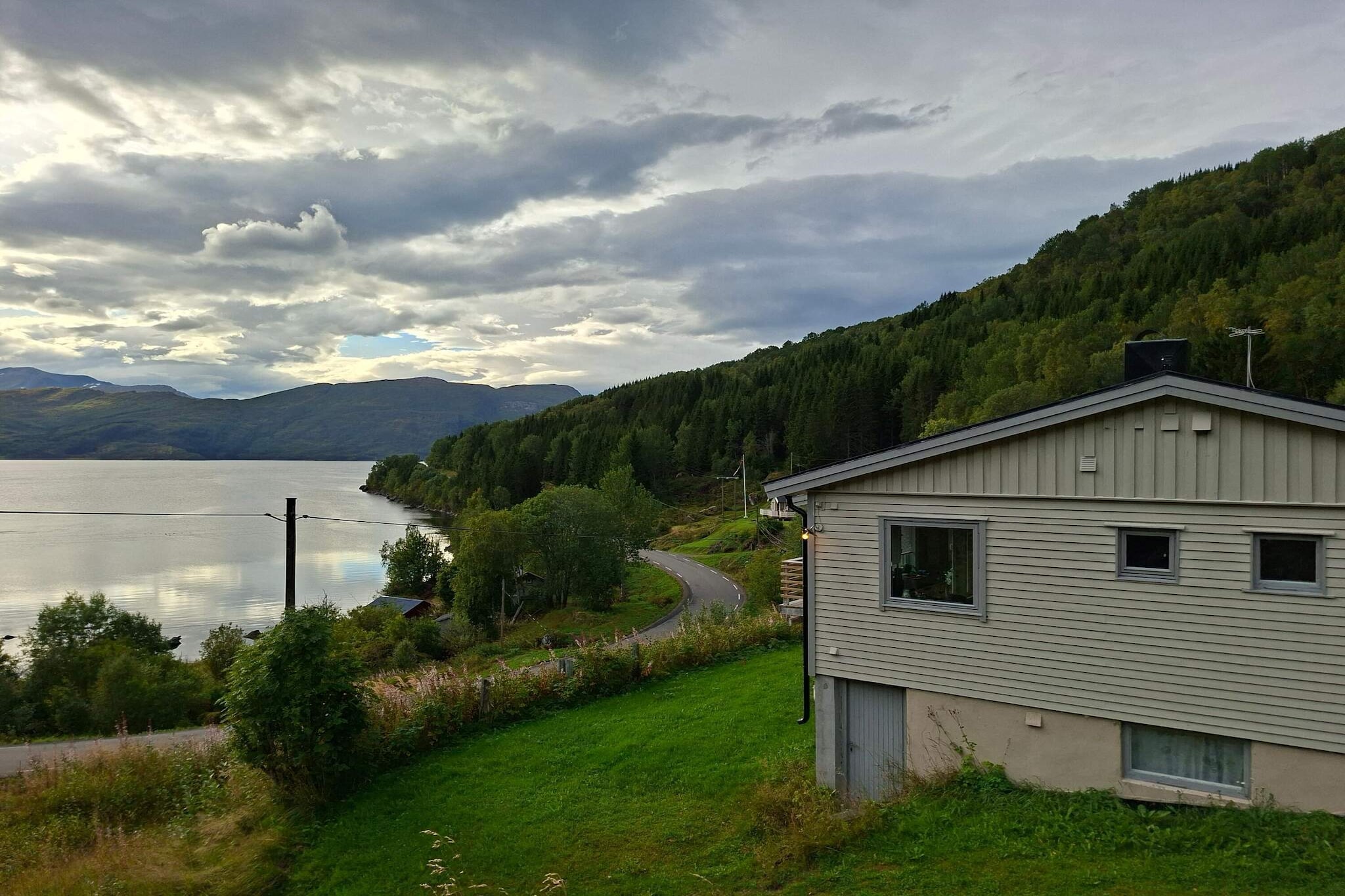 Maison de vacances pour 7 a Grovfjord
