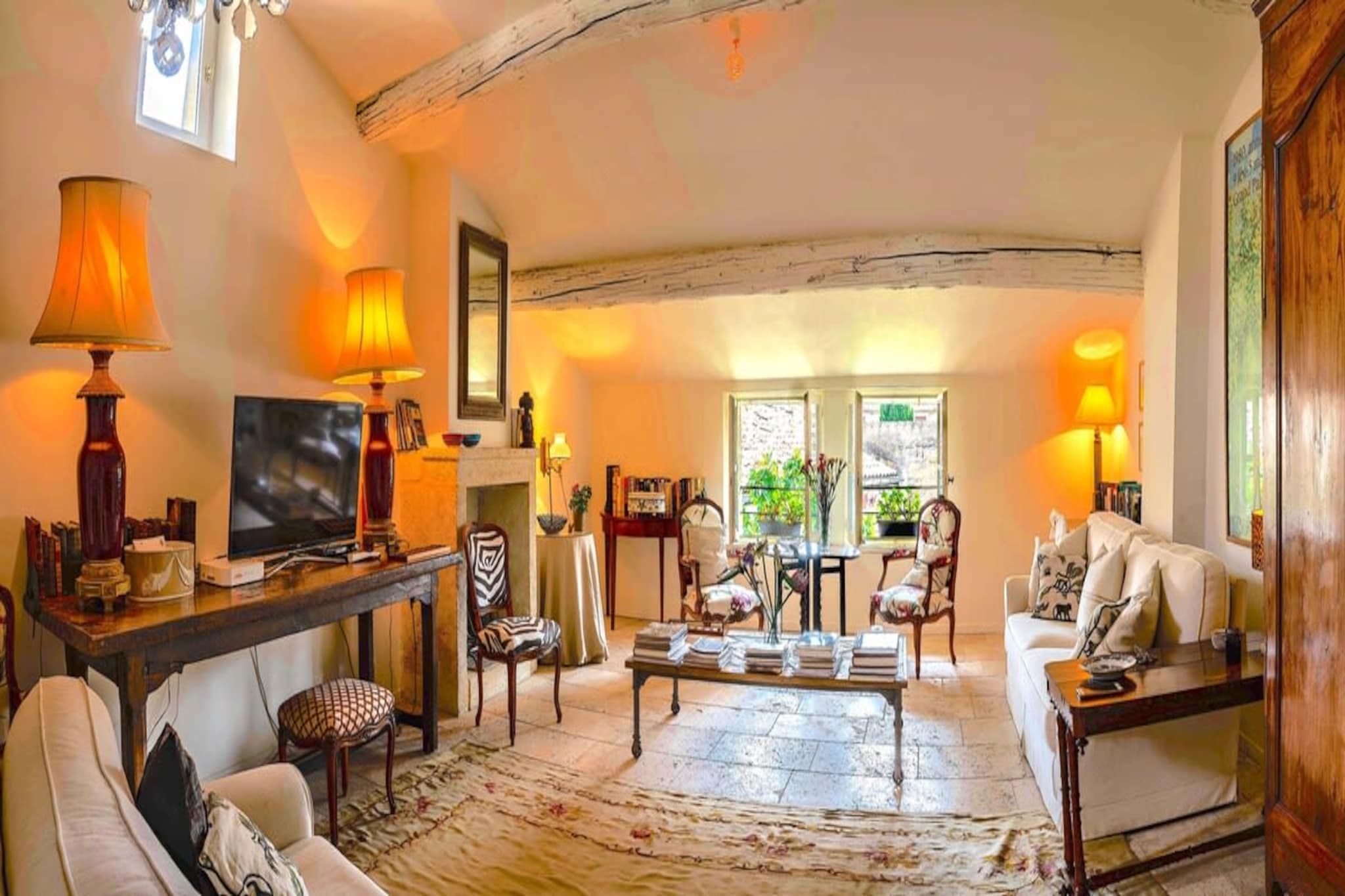 Chez Vous à Uzès-Woonkamer