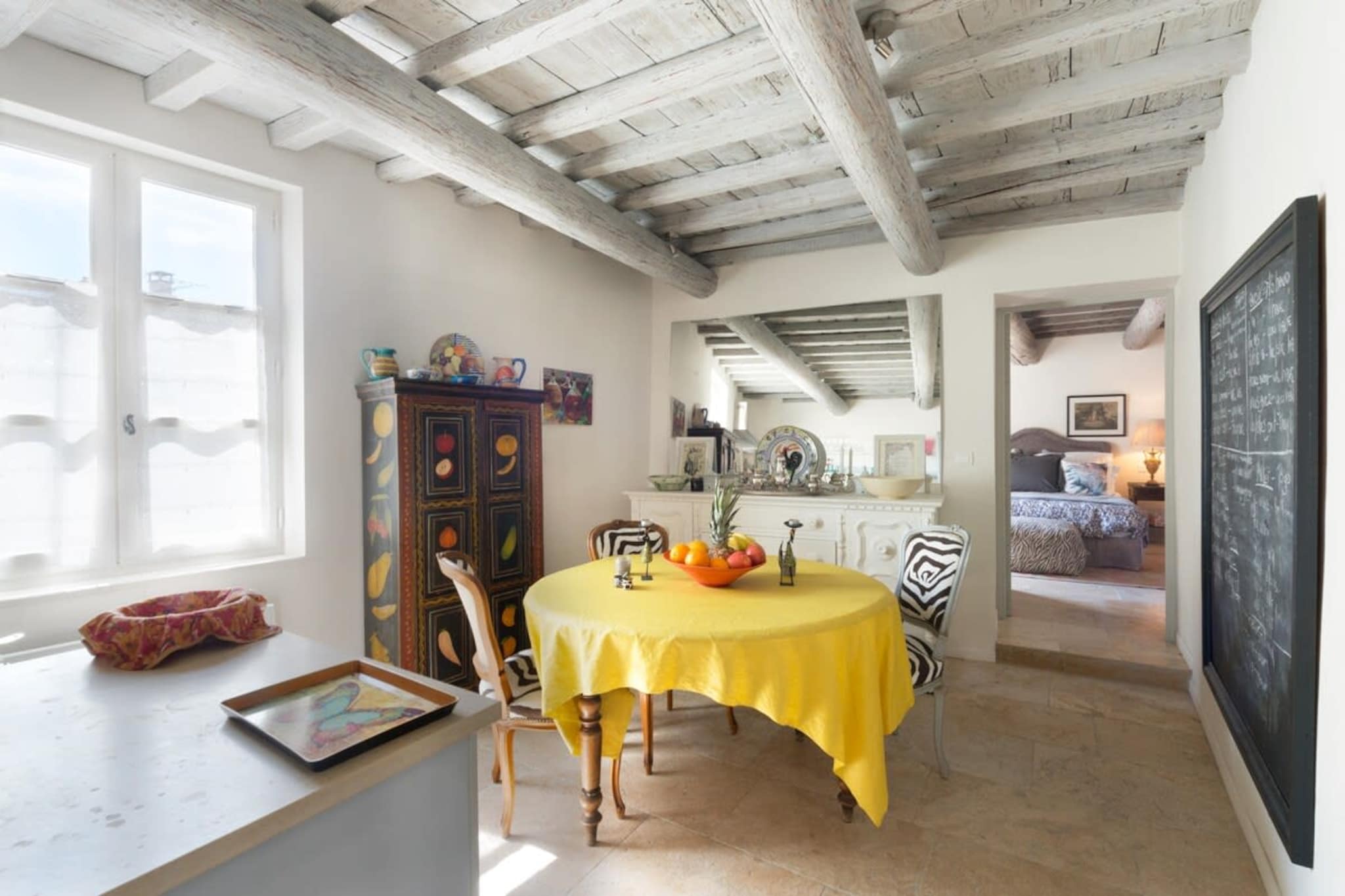 Chez Vous à Uzès-Eetkamer