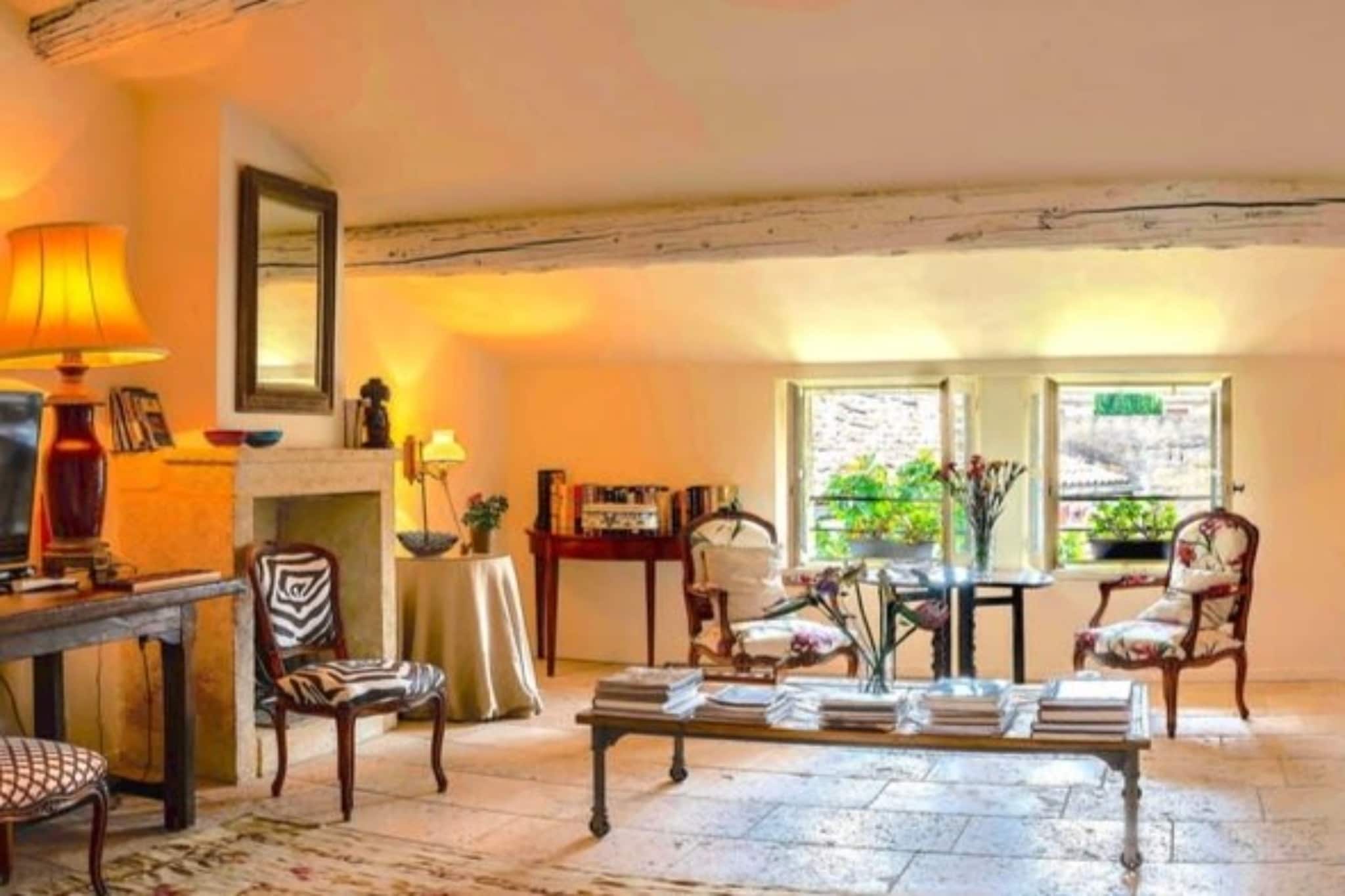 Chez Vous à Uzès - Woonkamer