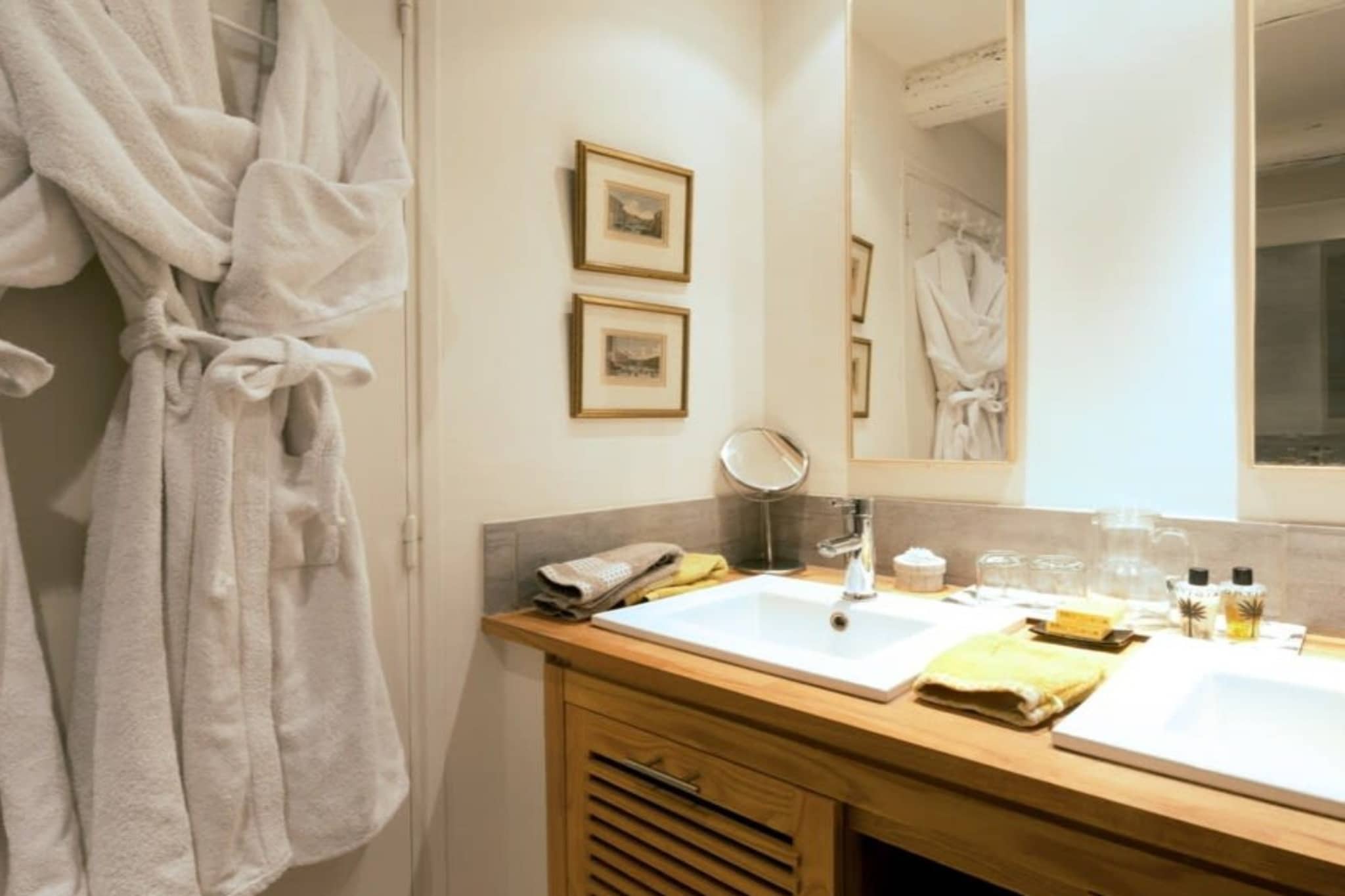 Chez Vous à Uzès - Badkamer