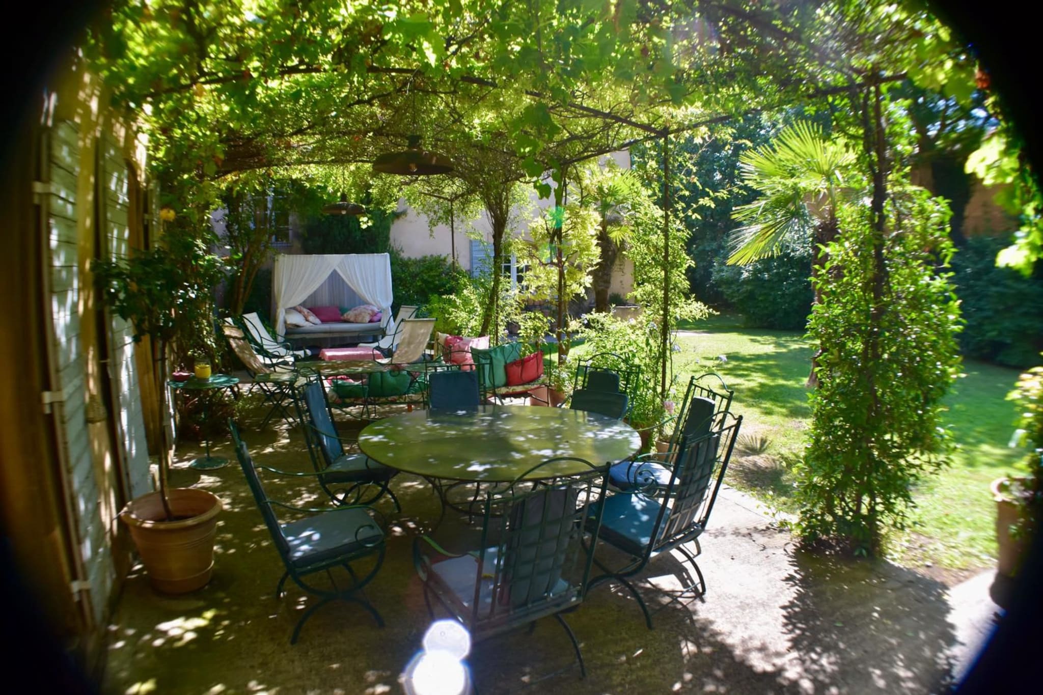 Mas de Corinne-Tuinen zomer