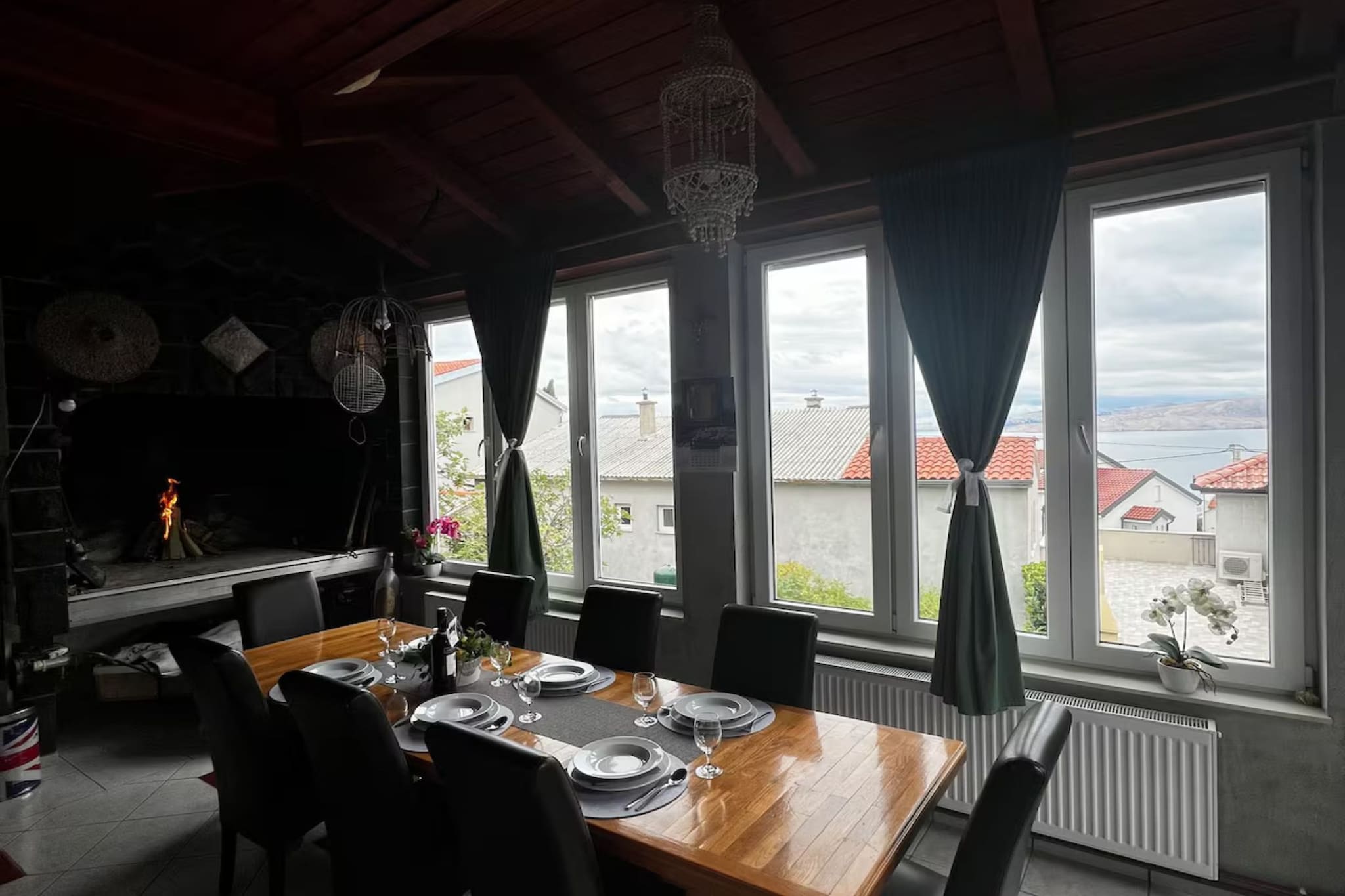House Burić - Two Bedroom House-Dining room