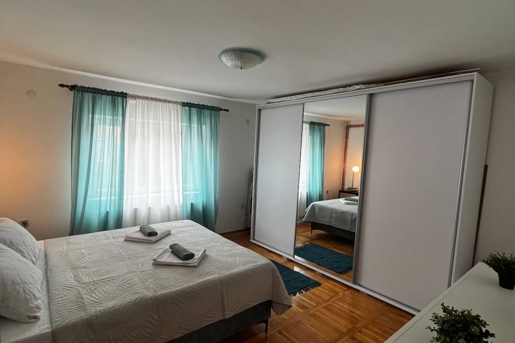 House Burić - Two Bedroom House-Dining room
