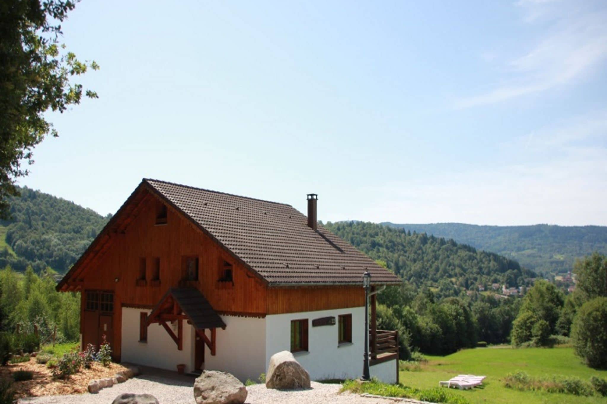 Rustic chalet with dishwasher, in the High Vosges