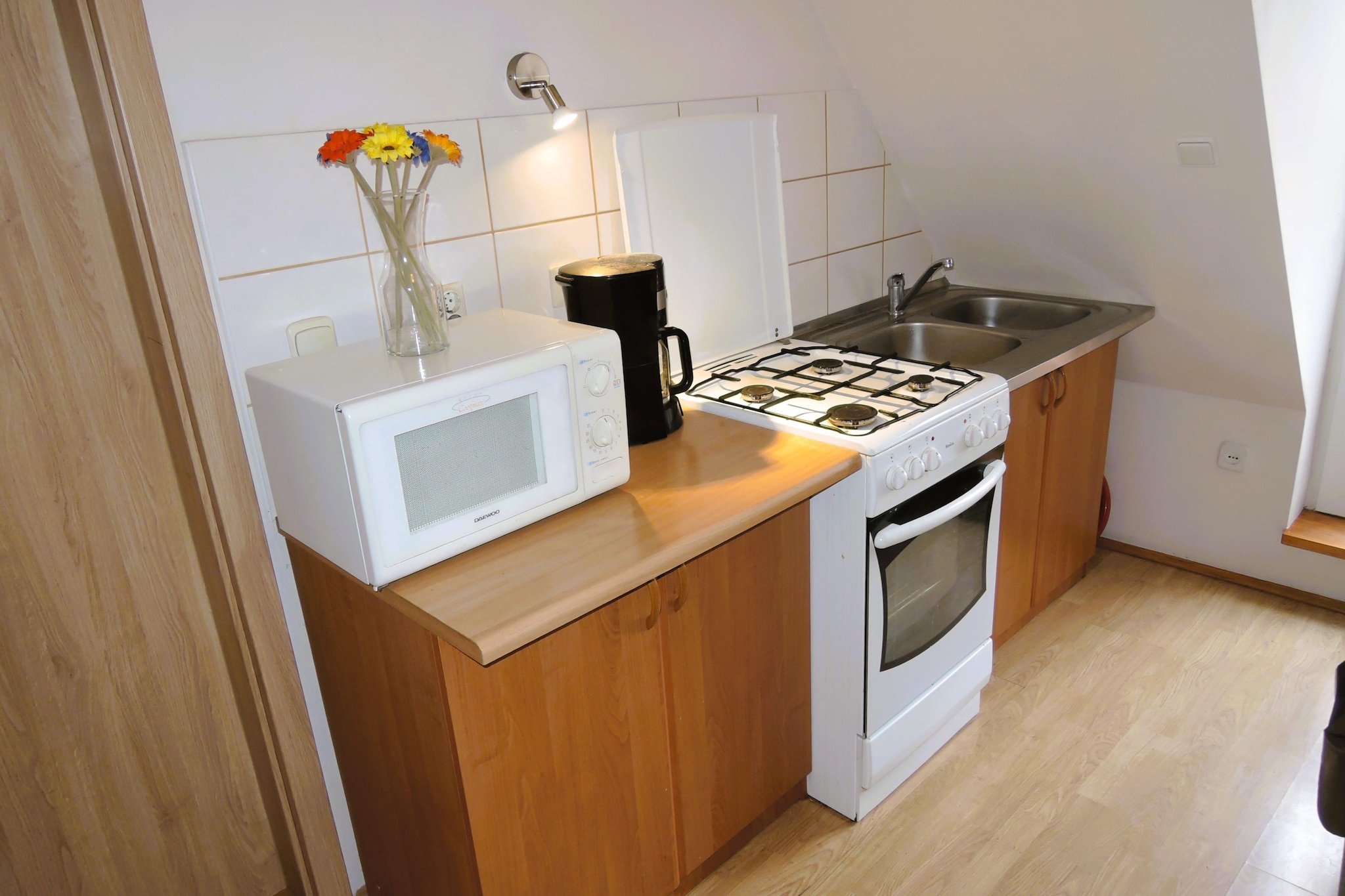Pokój 2 osobowy nr 5 - widok na ogród-Kitchen