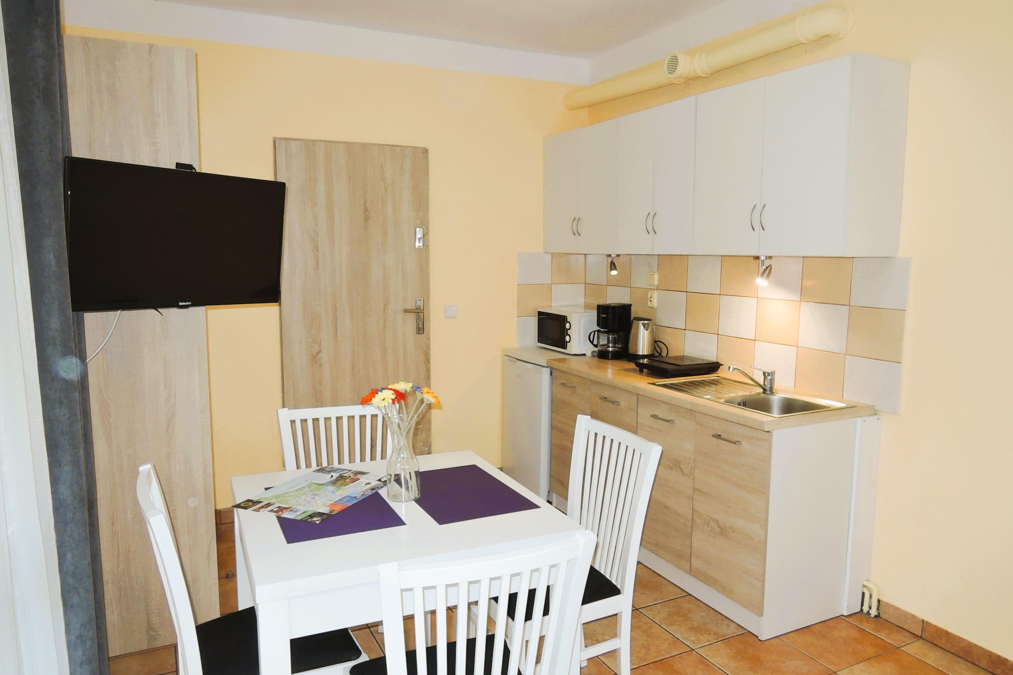 Mieszkanie na parterze dla 4 osób 2 pokojowe-Kitchen