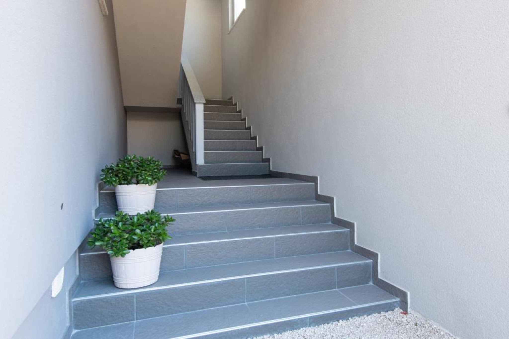Peaceful Apartments Harfa-One Bedroom Apartment with Balcony and Partial Sea View 1-Buitenlucht
