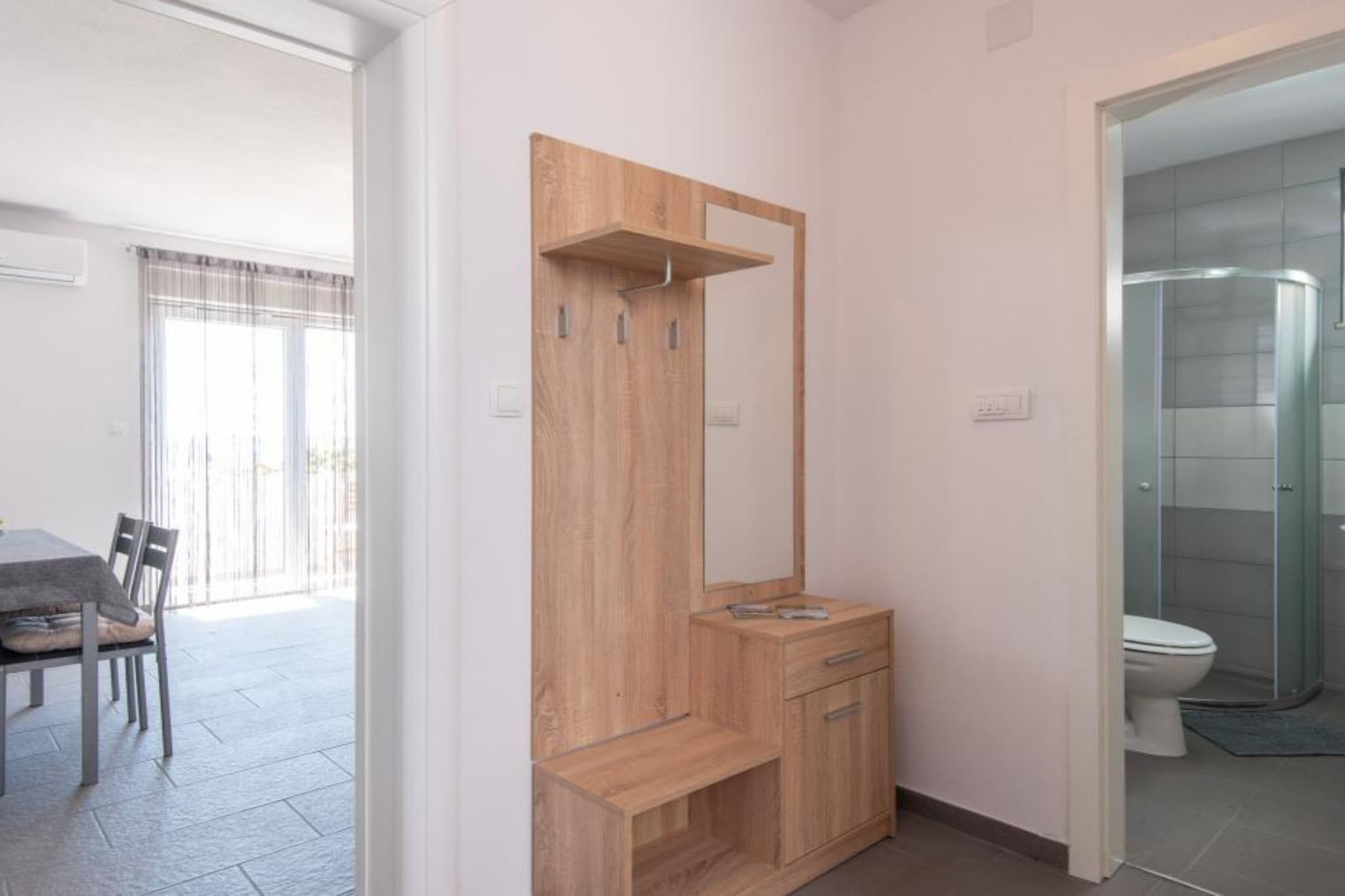 Peaceful Apartments Harfa-One Bedroom Apartment with Balcony and Partial Sea View 1-Slaapkamer