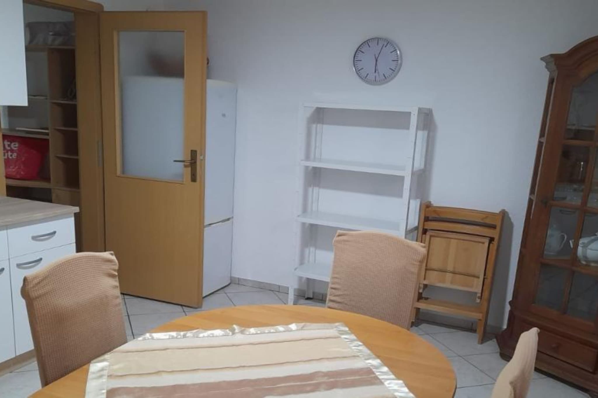 Peaceful Apartments Harfa - Two Bedroom Apartment 3-Keuken