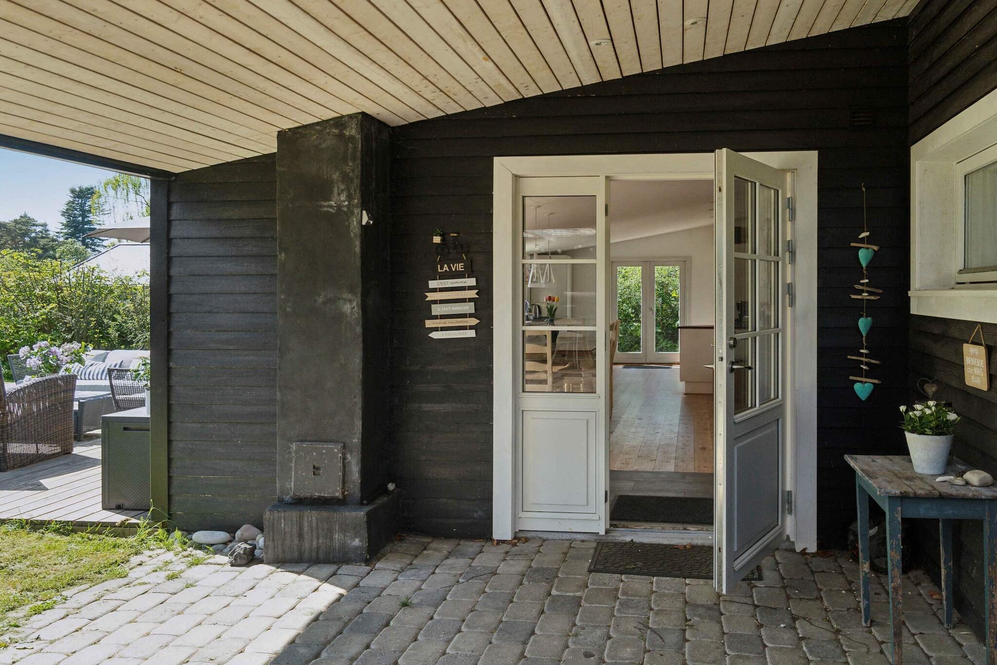 5 Sterne Ferienhaus in Dronningmølle-Im Freien