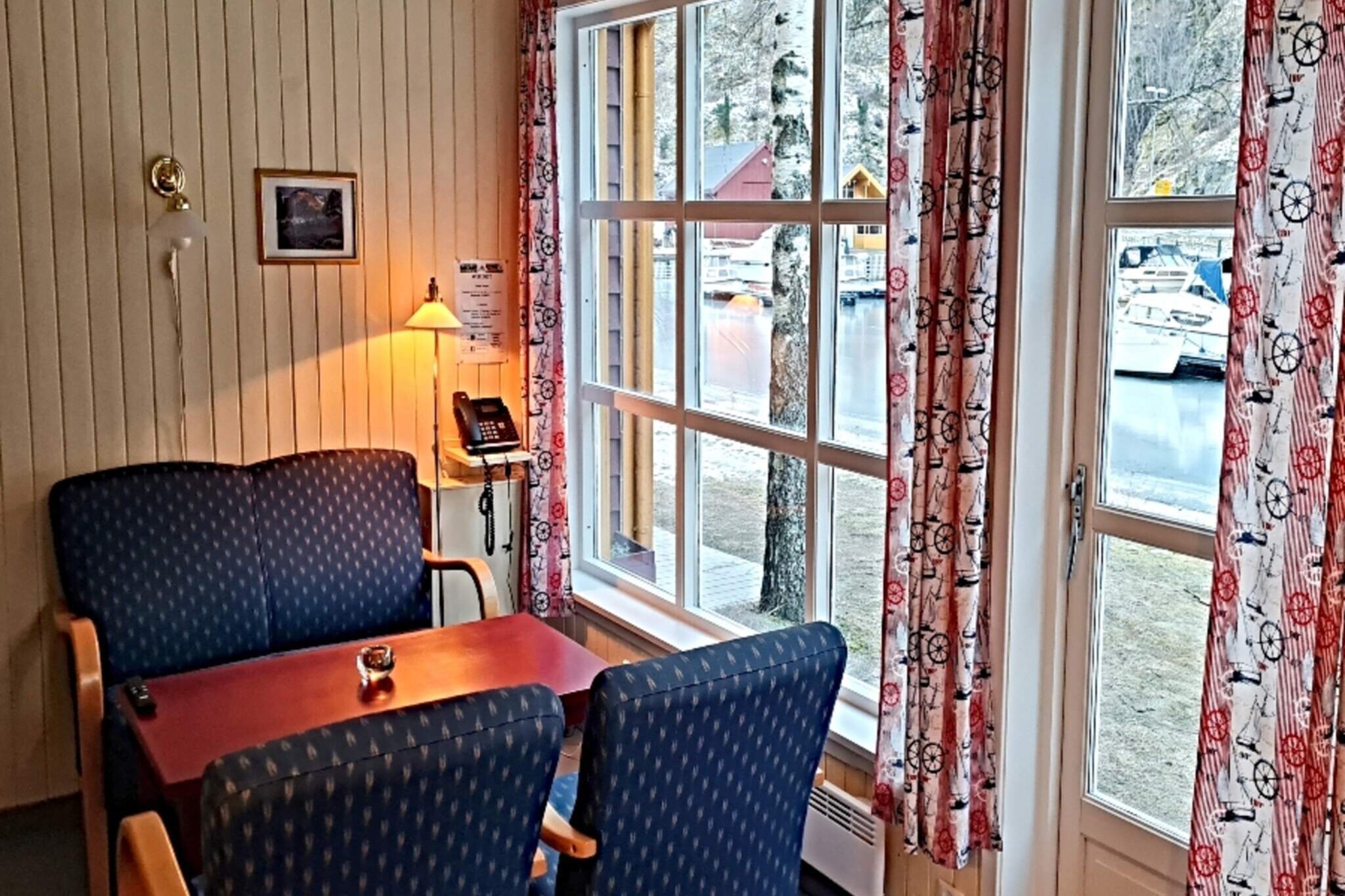 6 person holiday park home in Lærdal