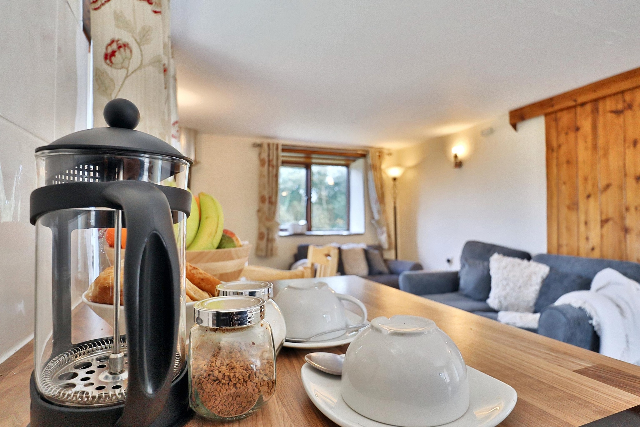 SEASIDE  one bed 2 guest-Kitchen