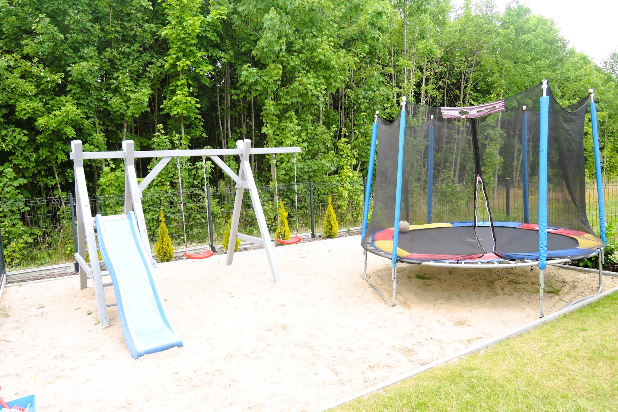 Dom wakacyjny Bursztynowa 2b na 4 osoby-Gardens summer