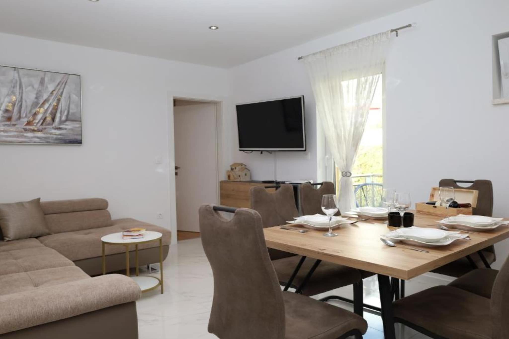 Dalmata D - Two Bedroom Apartment with Terrace