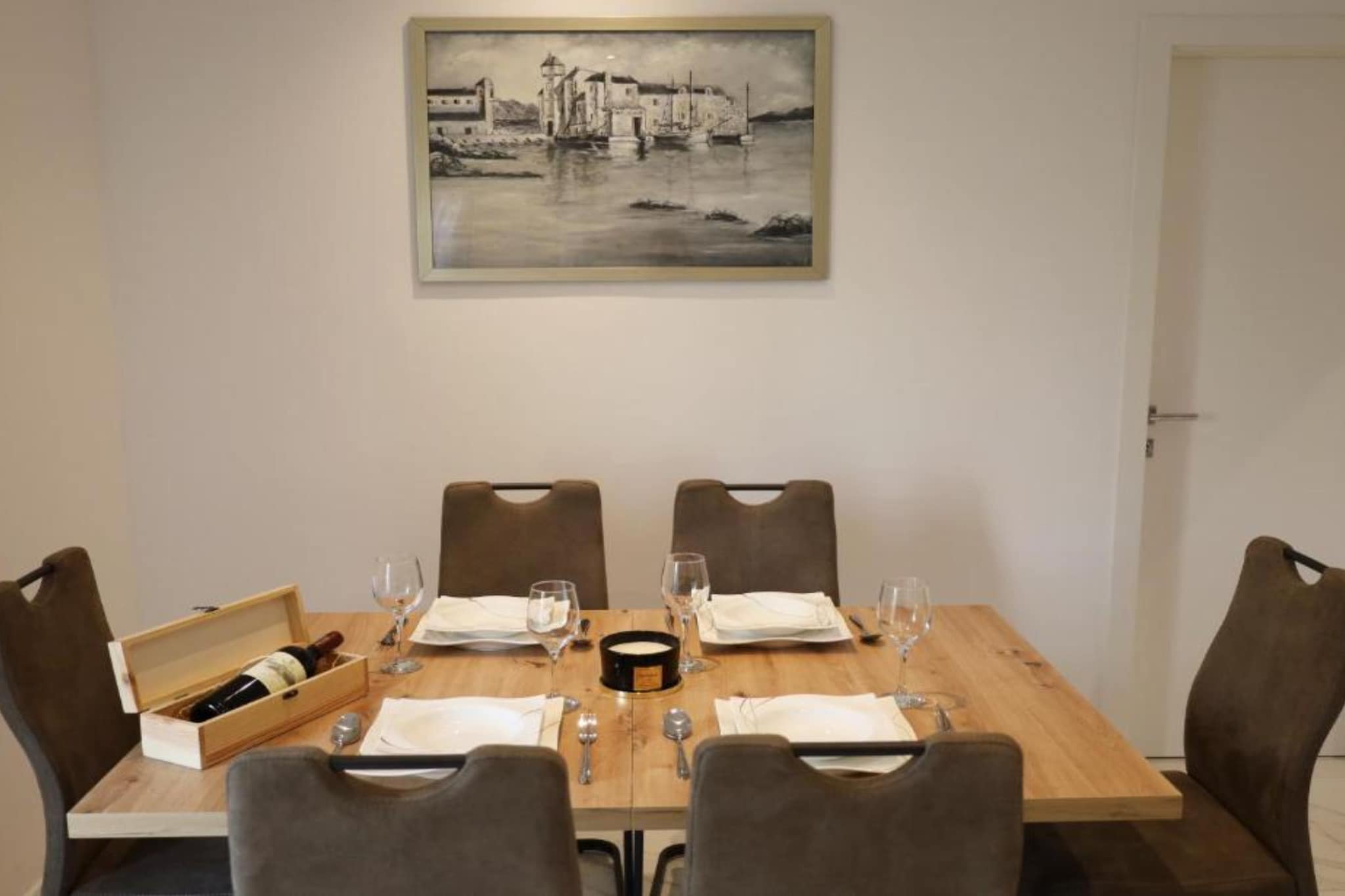 Dalmata D - Two Bedroom Apartment with Terrace-Eetkamer