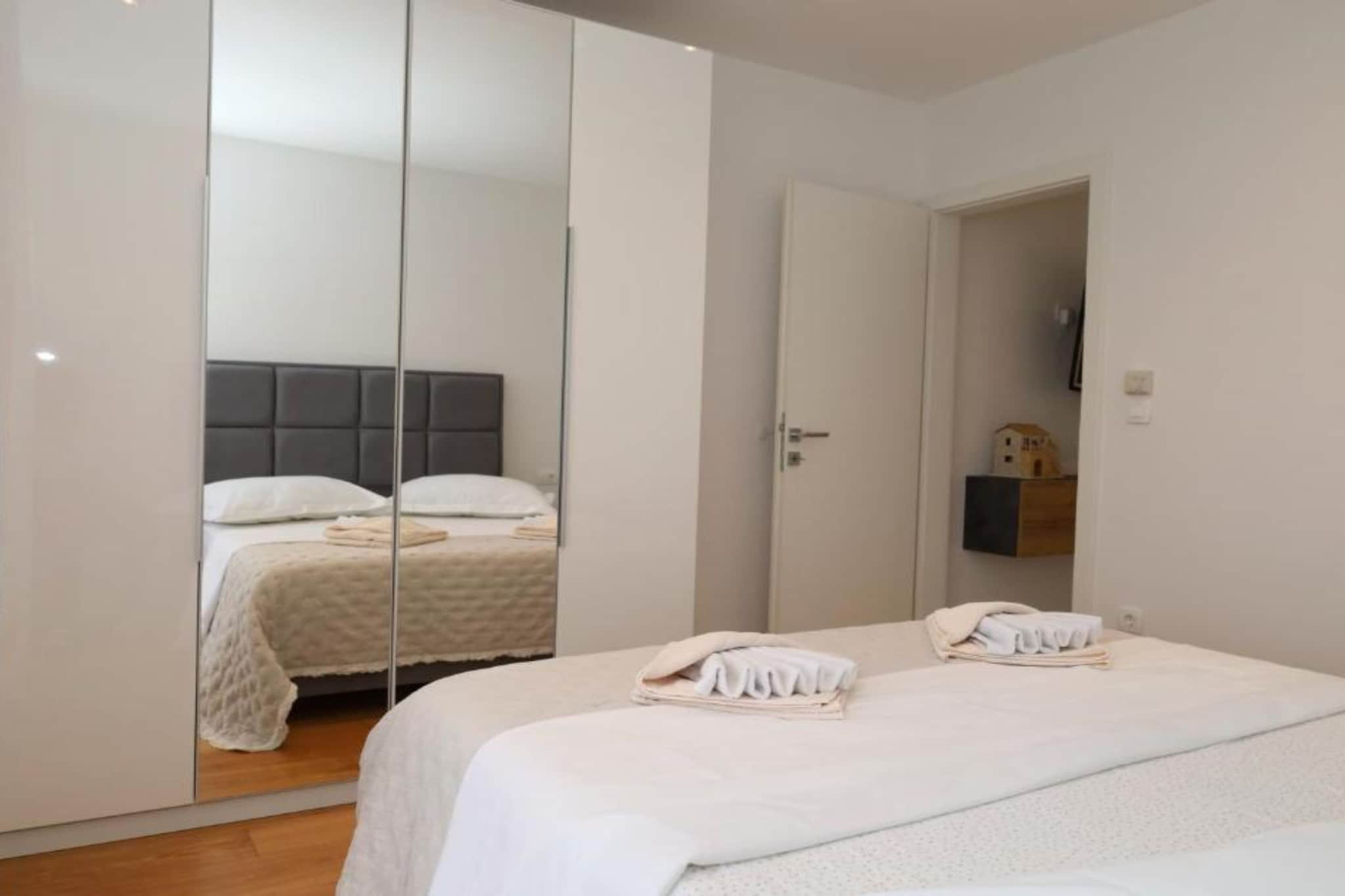 Dalmata D - Two Bedroom Apartment with Terrace-Slaapkamer