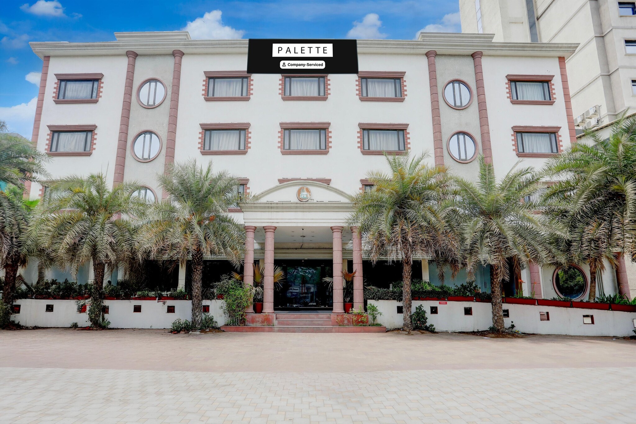 Palette Hotel And Resort Anand