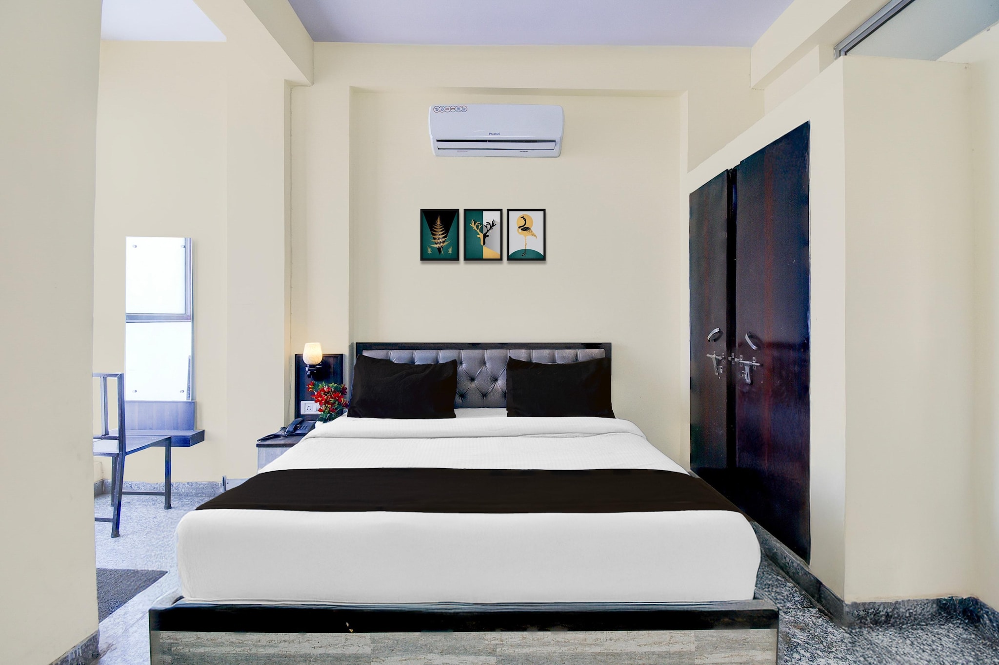 Collection O Sunder Nagar Golvyas