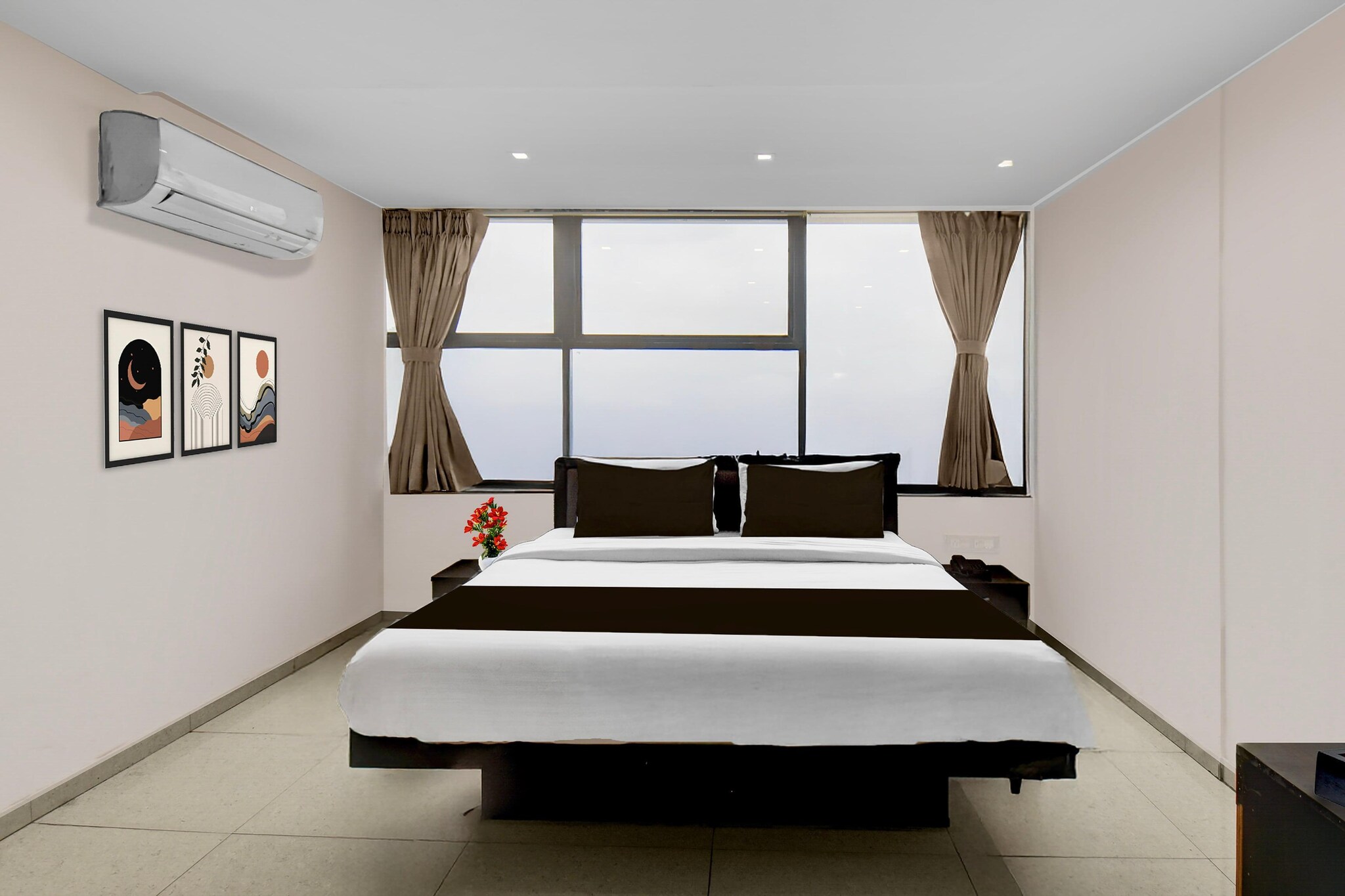 Comfortable Accommodations: Super Townhouse Chakan MIDC Pune Formerly Renuka Executive in Pune offers comfortable rooms with air-conditioning, private bathrooms, work desks, and free WiFi. Each room includes a seating area, TV, and free toiletries.

Exceptional Facilities: Guests can enjoy a bar and free WiFi, along with a lift, 24-hour front desk, shared kitchen, housekeeping service, babysitting service, family rooms, room service, and luggage storage.

Convenient Location: Located 32 km from Pune International Airport, the hotel is near attractions such as University of Pune (28 km), Bund Garden (31 km), and Shaniwar Wada (31 km).

Unmarried couples are warmly welcome at this property.
Guests with local ID proof are warmly welcome. 

Early Check-In Policy: A full day’s room rate will be charged for check-ins before 6:00 AM. Complimentary early check-in is available between 6:00 AM and 10:00 AM, subject to room availability.
Check-in is only available to guests aged 18 and above. Please provide a government-issued ID to confirm your age.

