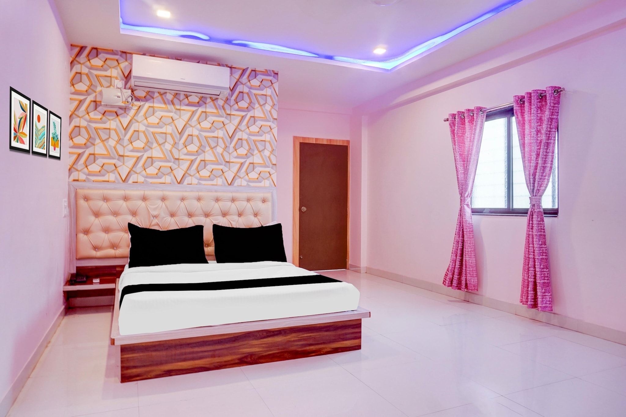 Comfortable Accommodations: Super Collection O Manjari in Pune offers family rooms with air-conditioning, private bathrooms, work desks, and free toiletries. Each room includes a TV, wardrobe, and tiled floors, ensuring a pleasant stay.
Dining and Leisure: Guests can enjoy Indian cuisine at the family-friendly restaurant or unwind at the bar. The hotel provides free WiFi, a lift, 24-hour front desk, housekeeping, room service, and luggage storage.
Convenient Location: Located 8 km from Pune International Airport, the hotel is near attractions such as Aga Khan Palace (9 km), Bund Garden (10 km), and Empress Botanical Gardens (12 km). Highly rated for its attentive staff and excellent service.
Couples in particular like the location – they rated it 8.1 for a two-person trip.
Unmarried couples are warmly welcome at this property.
Guests with local ID proof are warmly welcome.
Early Check-In Policy: A full day’s room rate will be charged for check-ins before 6:00 AM. Complimentary early check-in is available between 6:00 AM and 10:00 AM, subject to room availability.
Check-in is only available to guests aged 18 and above. Please provide a government-issued ID to confirm your age.