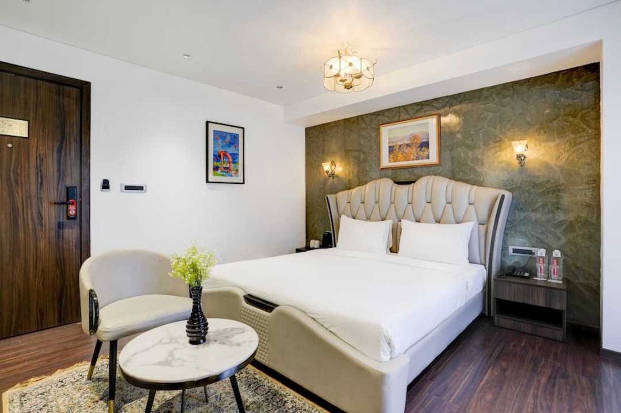 Townhouse Magarpatta City Emerald