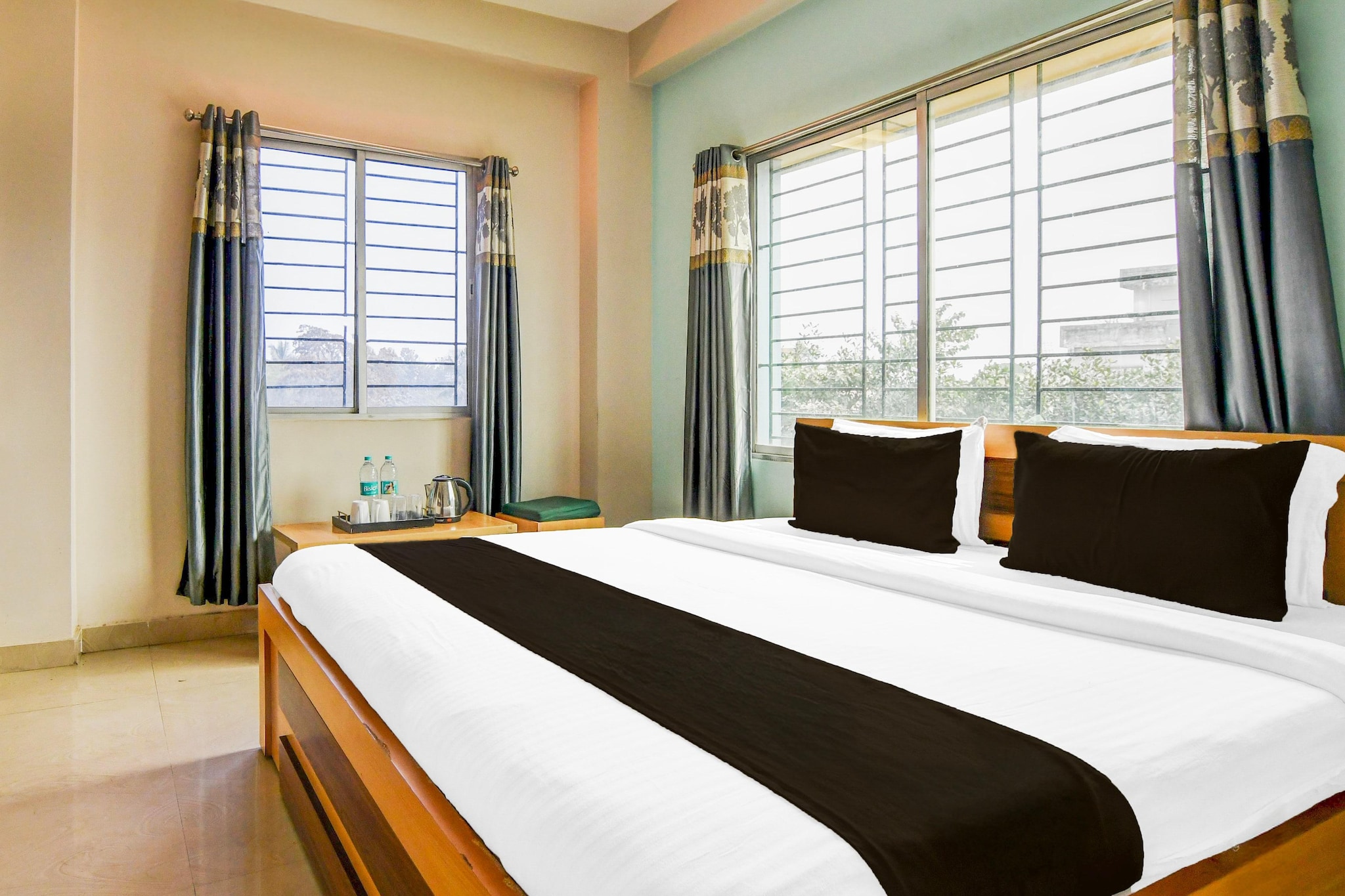 Collection O SF Road Siliguri Formerly Jyoti Hotel