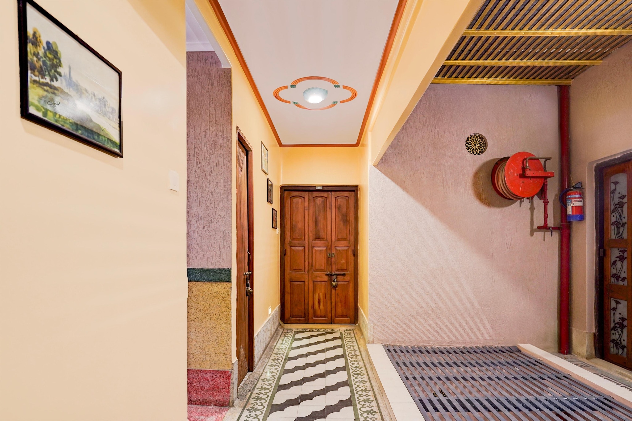 Palette Heritage Scindia Ghat