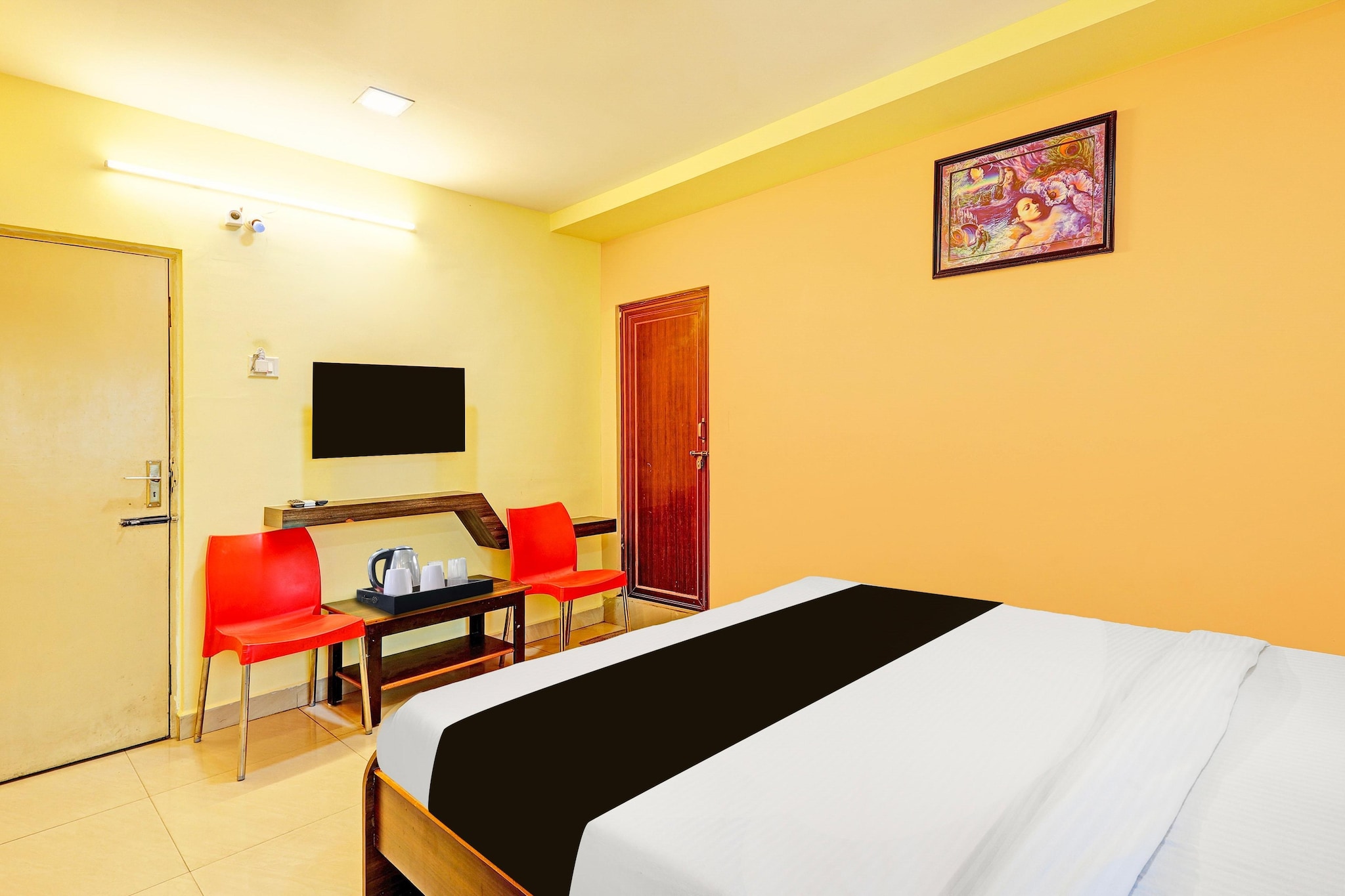 Super Collection O NAD Near Airport