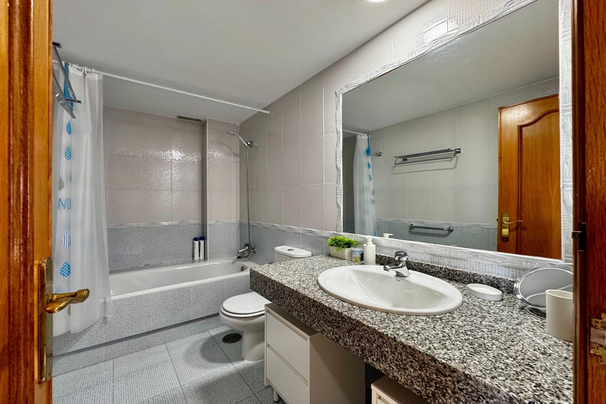 Alojamiento turístico Golf Center 13-Badkamer