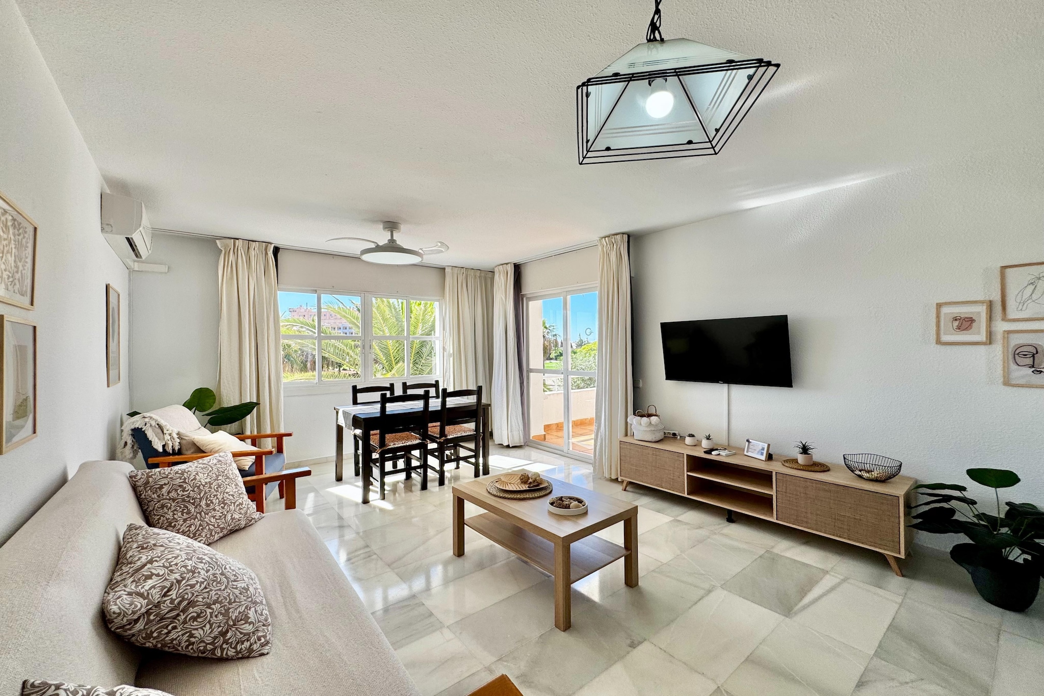 Alojamiento turístico Golf Center 13-Woonkamer