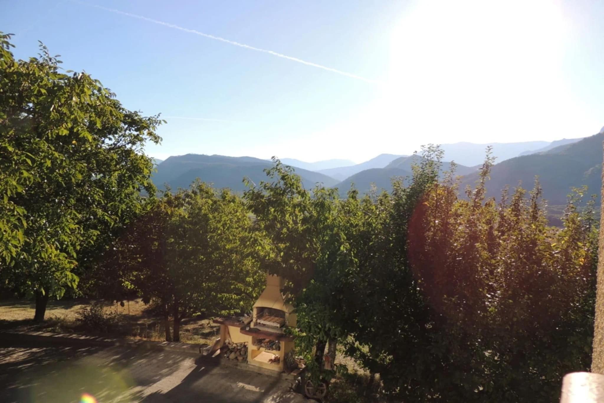 L'hôte antique-Gebieden zomer 1km