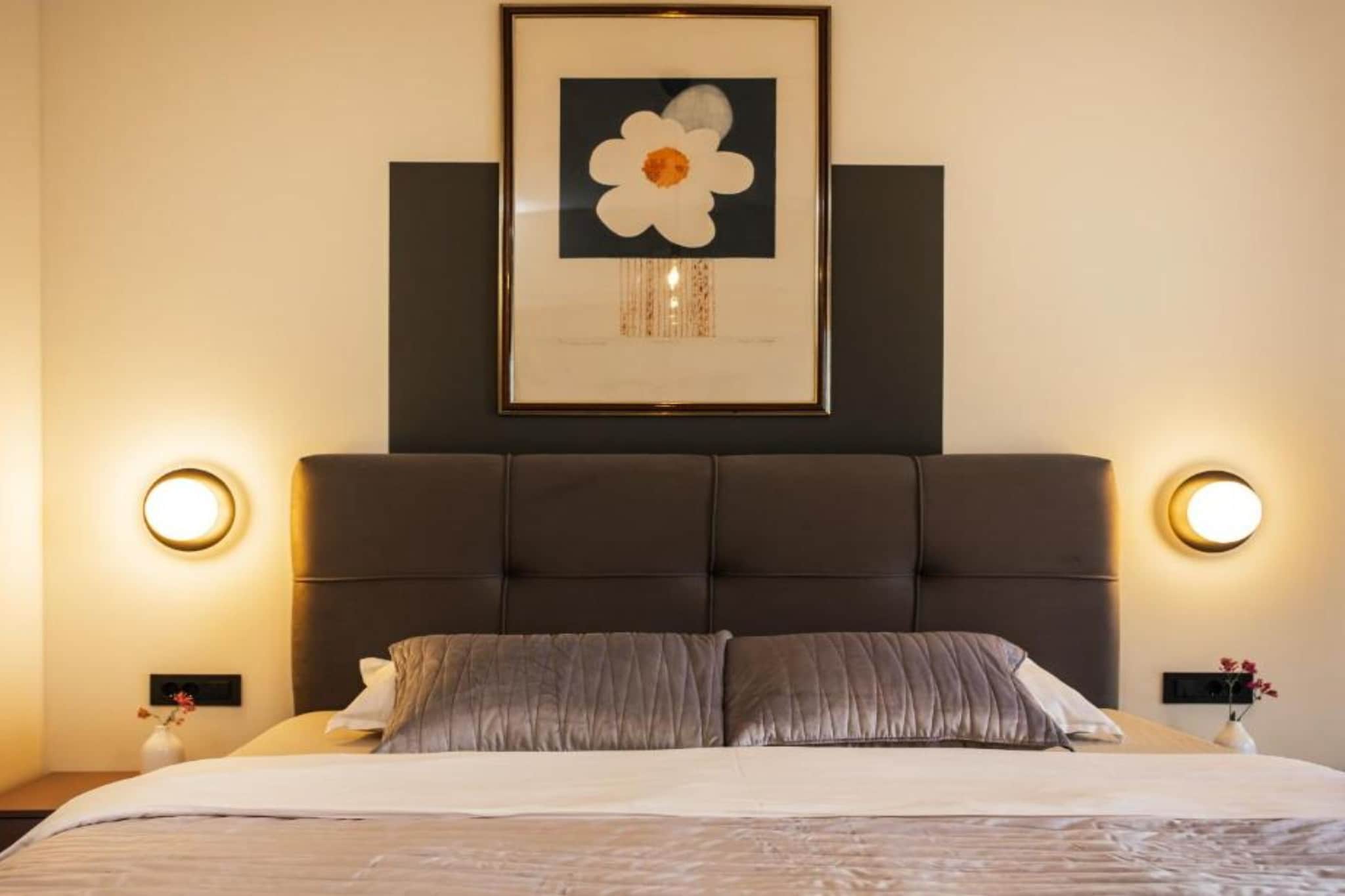 Luxury Villa Lara with Heated Pool, Hot-Tub and Sauna - Six Bedroom Villa with Pool-Bedroom