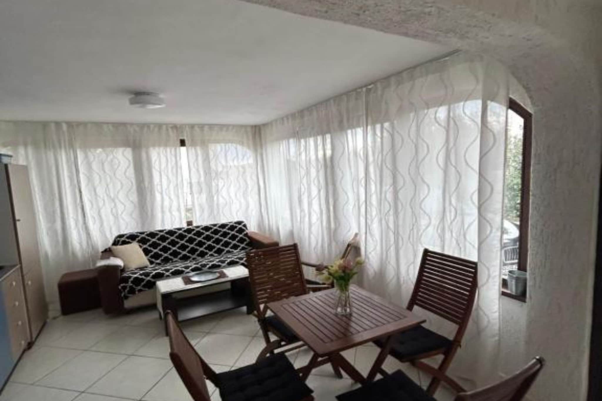 Apartmani Jadranovo Mare - One Bedoom Apartment 2-Woonkamer