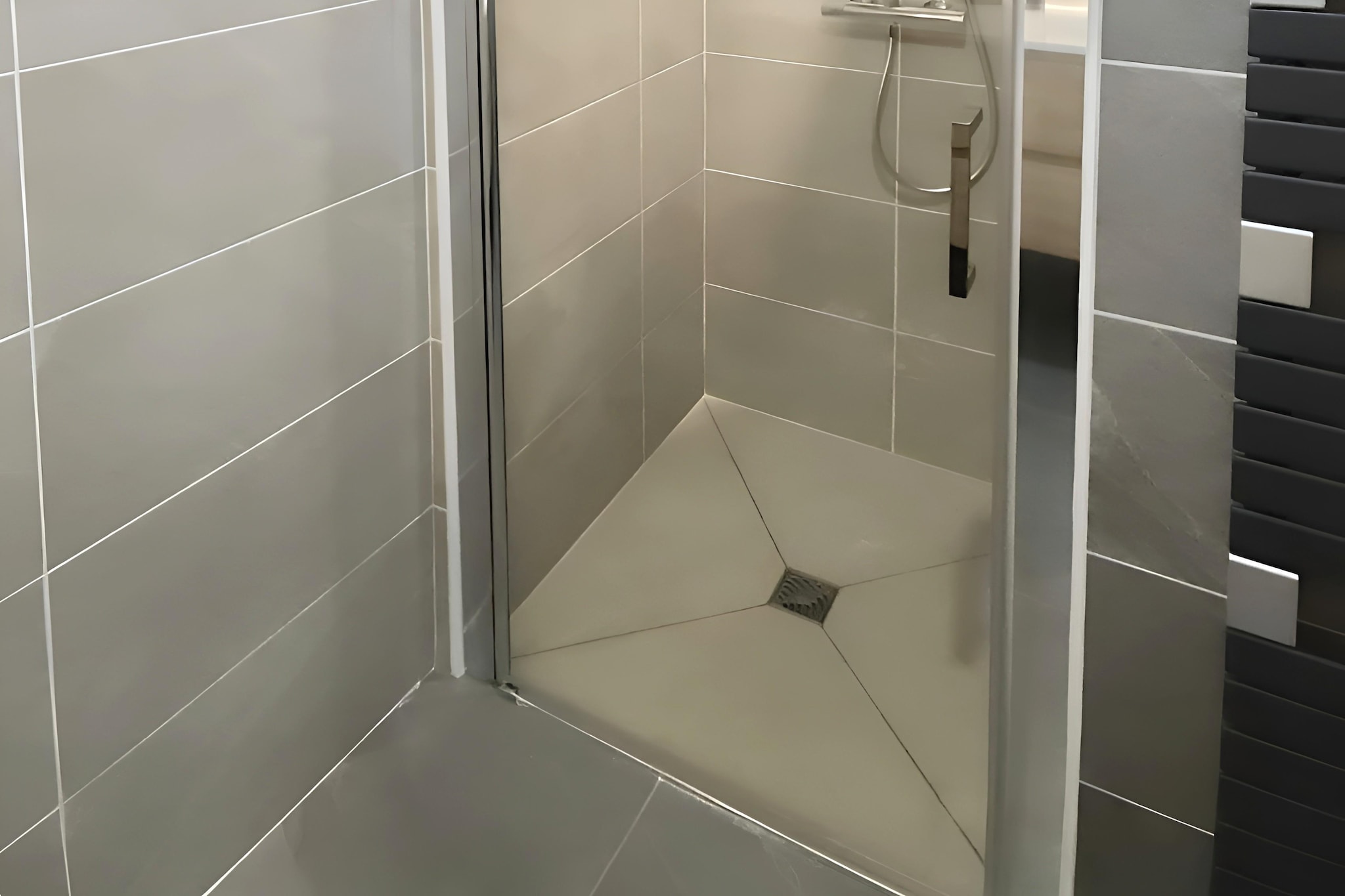 Maison de ville avec terrasse/jardin Guerlesquin-Badkamer