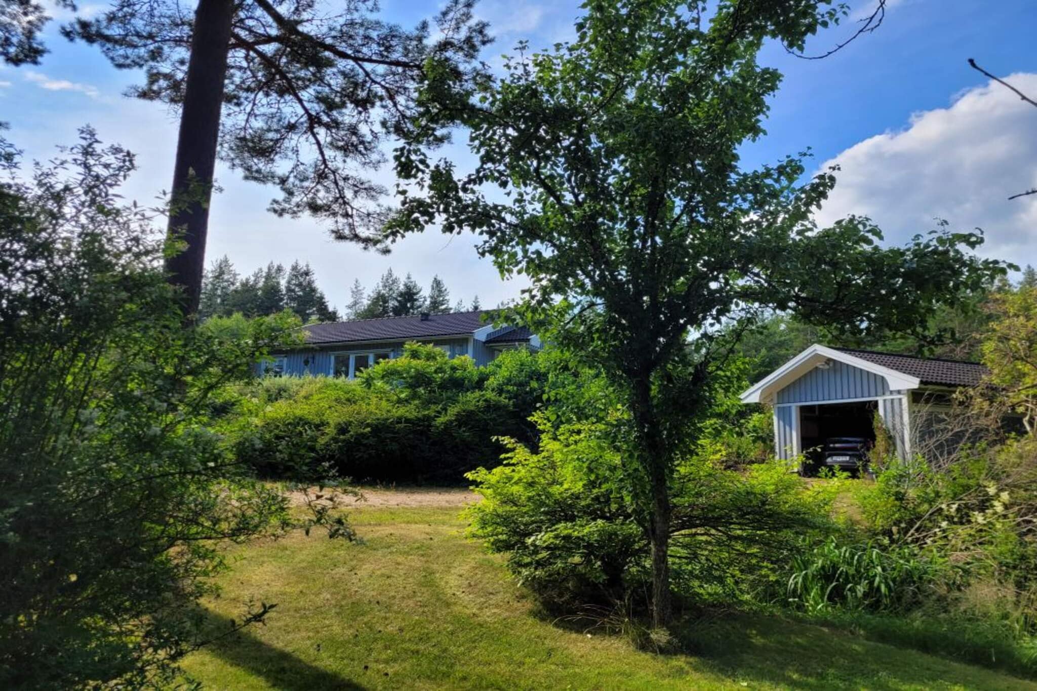 4 Sterne Ferienhaus in HENÅN-Außenbereich