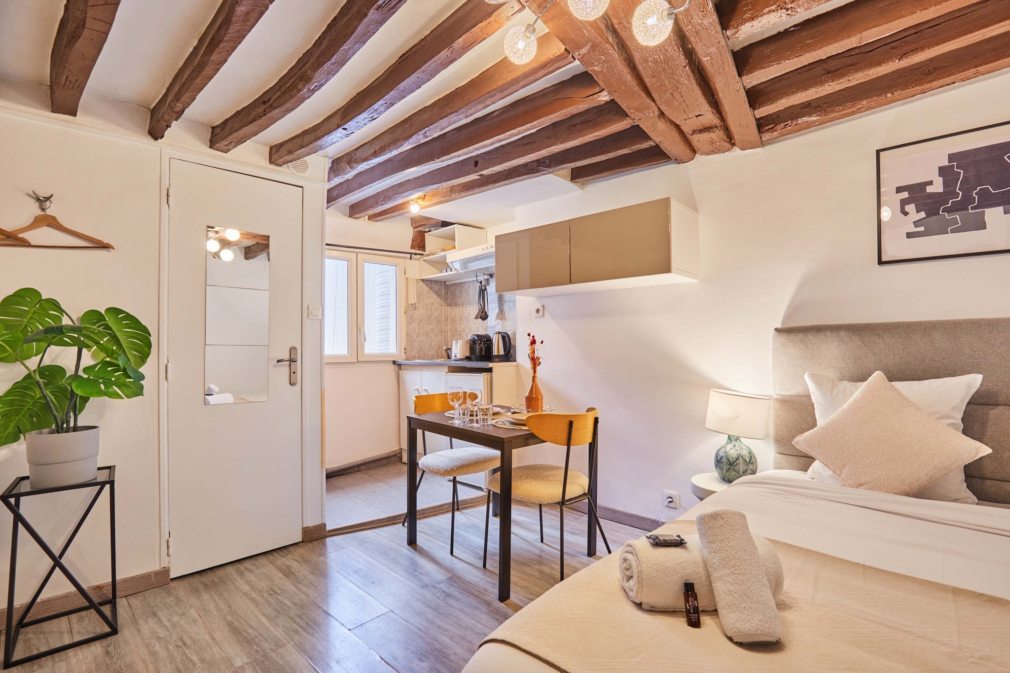 POISSONIERE STUDIO